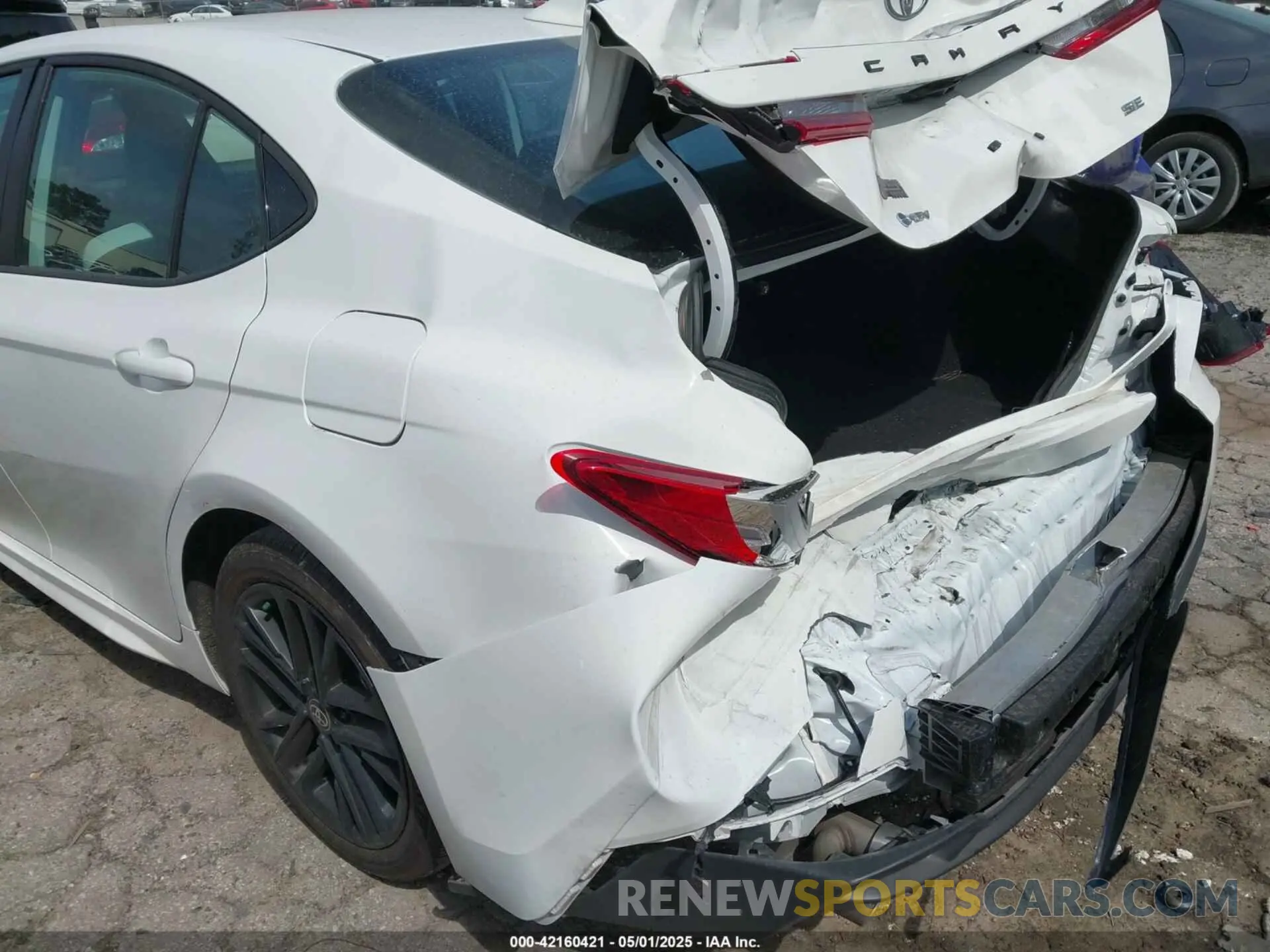 17 fotografías del automóvil dañado 4T1DAACK1SU505344 TOYOTA CAMRY 2025