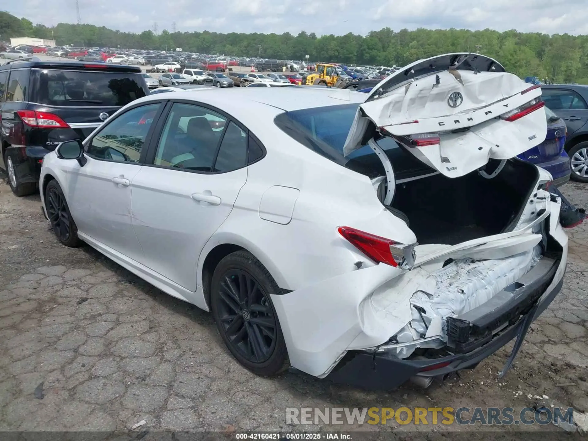 3 fotografías del automóvil dañado 4T1DAACK1SU505344 TOYOTA CAMRY 2025