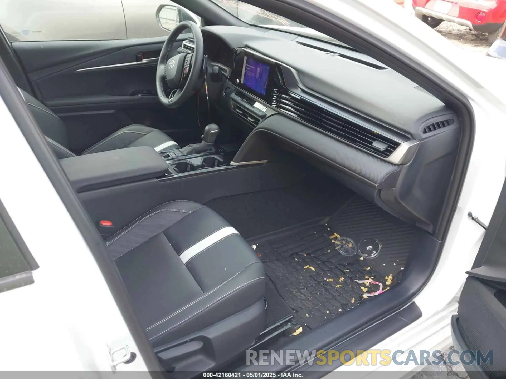 5 fotografías del automóvil dañado 4T1DAACK1SU505344 TOYOTA CAMRY 2025