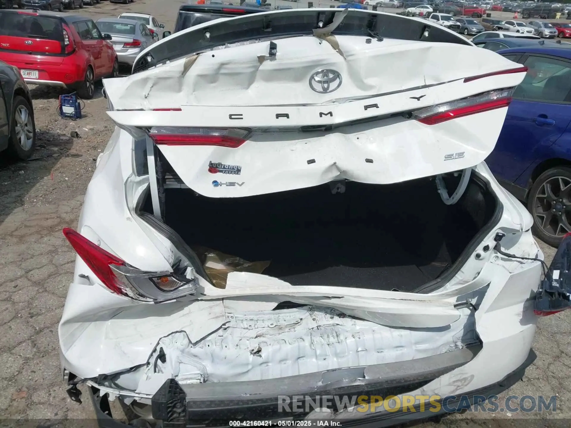 6 fotografías del automóvil dañado 4T1DAACK1SU505344 TOYOTA CAMRY 2025