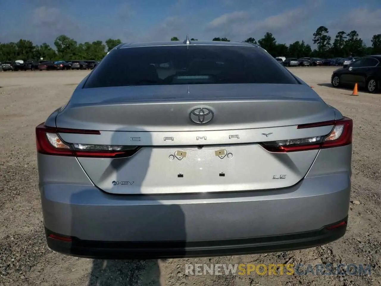 6 fotografías del automóvil dañado 4T1DAACK1SU506090 TOYOTA CAMRY 2025