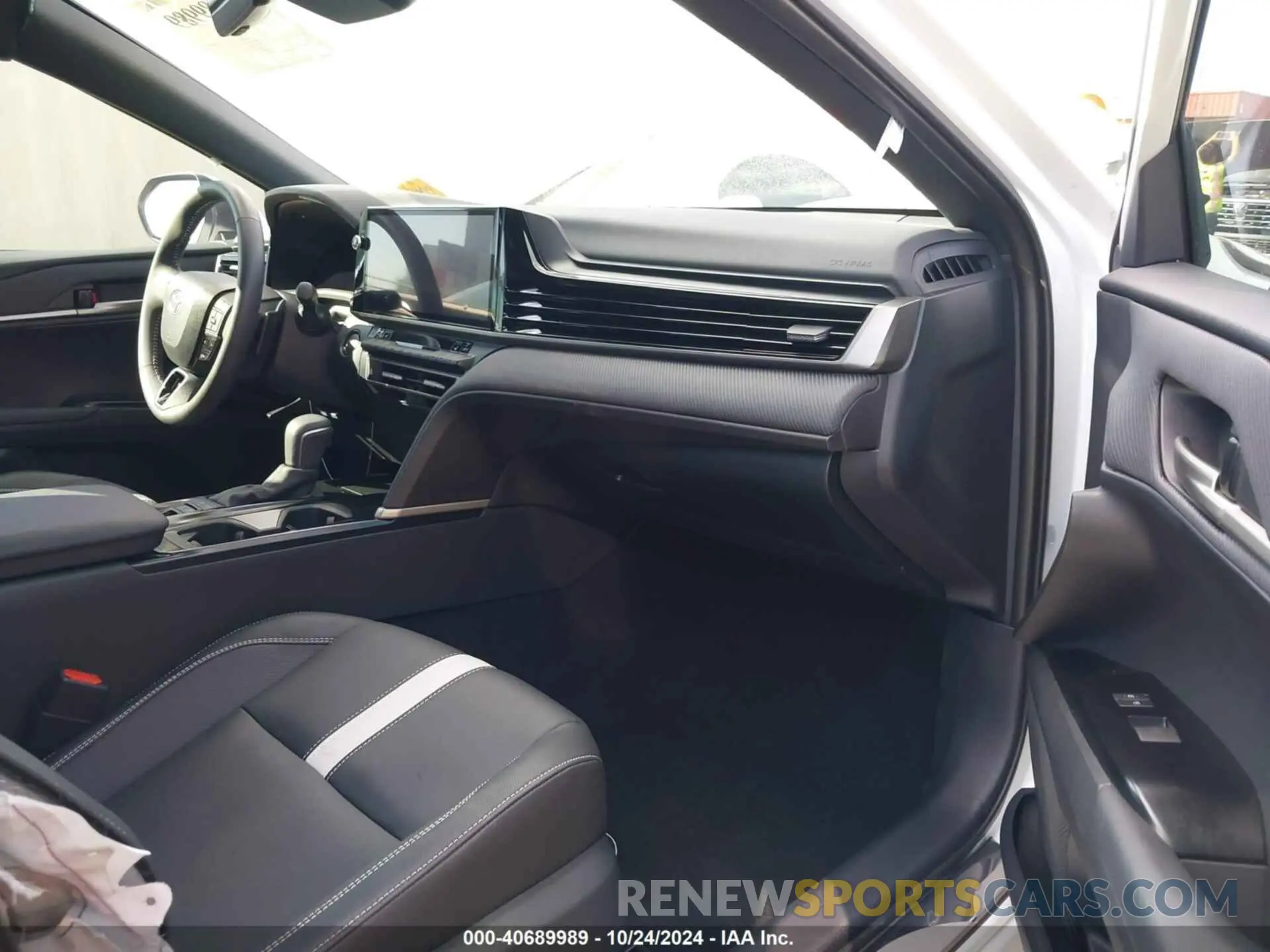 5 fotografías del automóvil dañado 4T1DAACK1SU512875 TOYOTA CAMRY 2025
