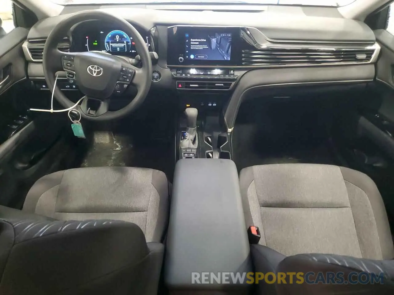 8 fotografías del automóvil dañado 4T1DAACK1SU515887 TOYOTA CAMRY 2025