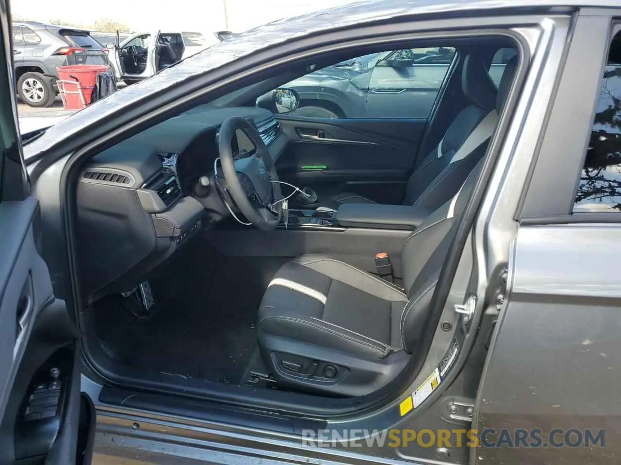 7 fotografías del automóvil dañado 4T1DAACK1SU527523 TOYOTA CAMRY 2025