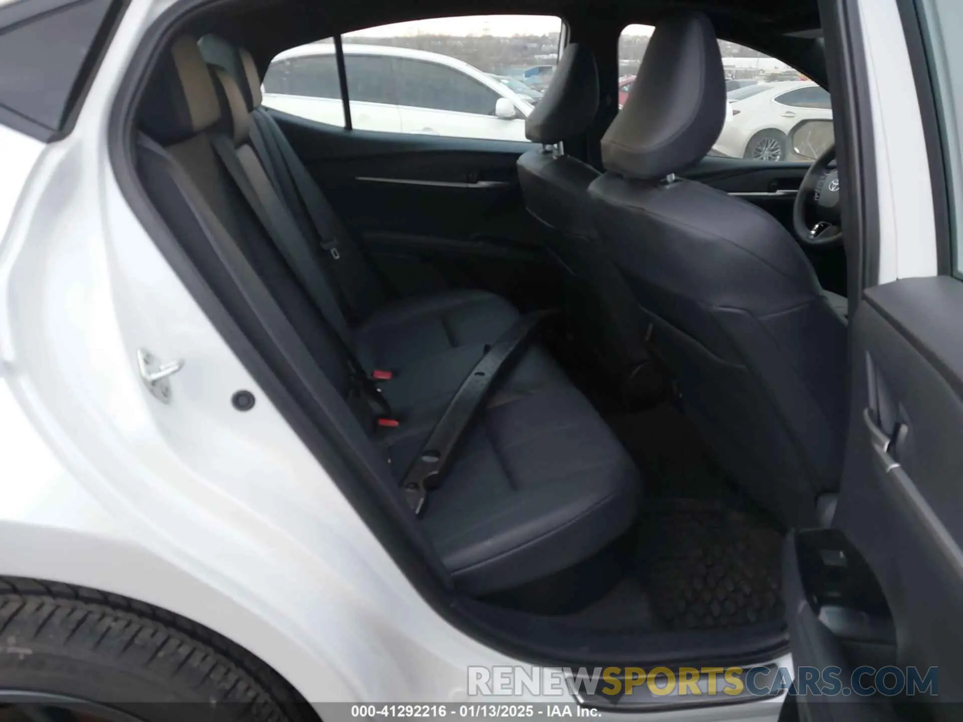 8 fotografías del automóvil dañado 4T1DAACK1SU531572 TOYOTA CAMRY 2025