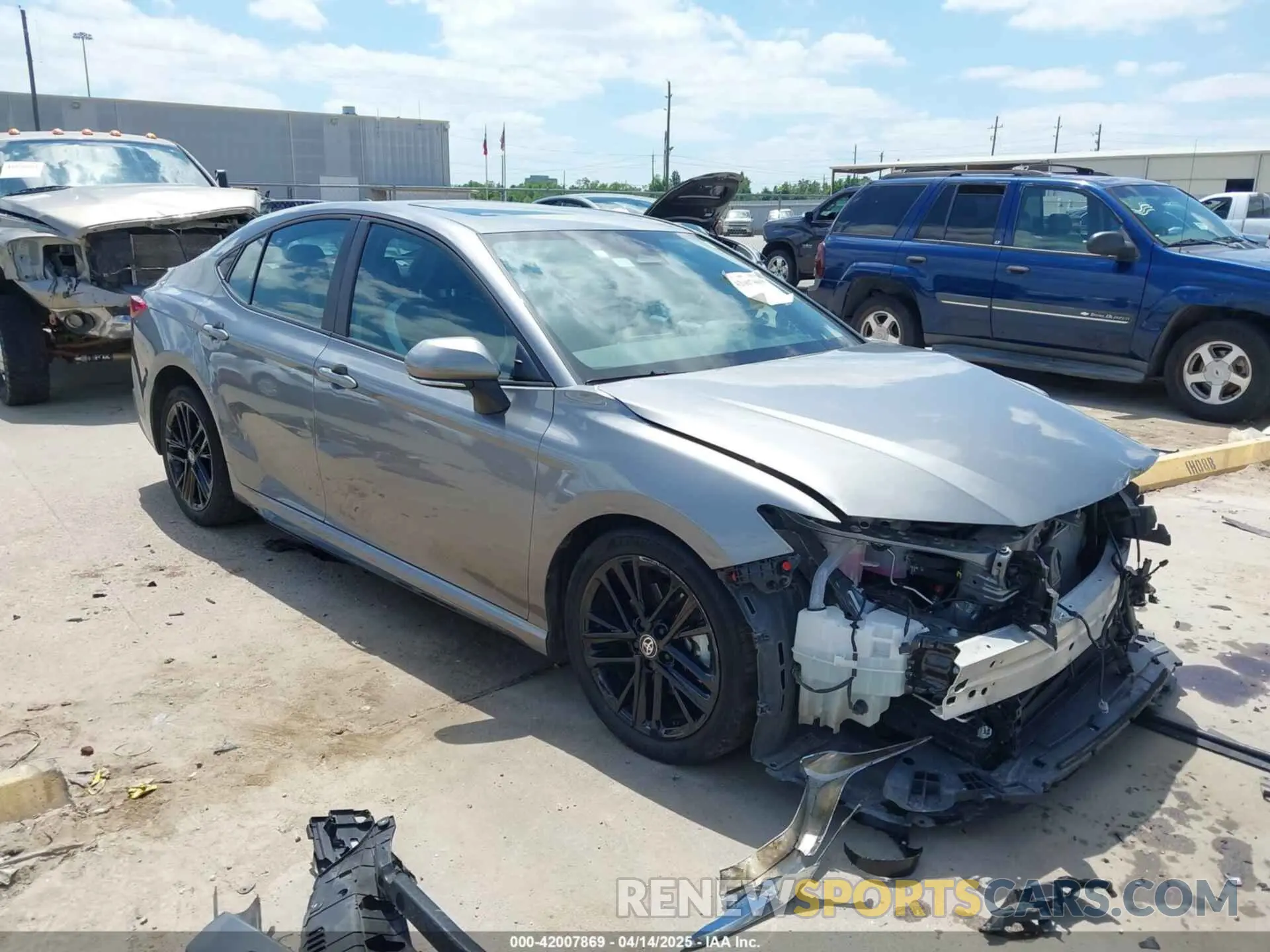 1 fotografías del automóvil dañado 4T1DAACK1SU539431 TOYOTA CAMRY 2025
