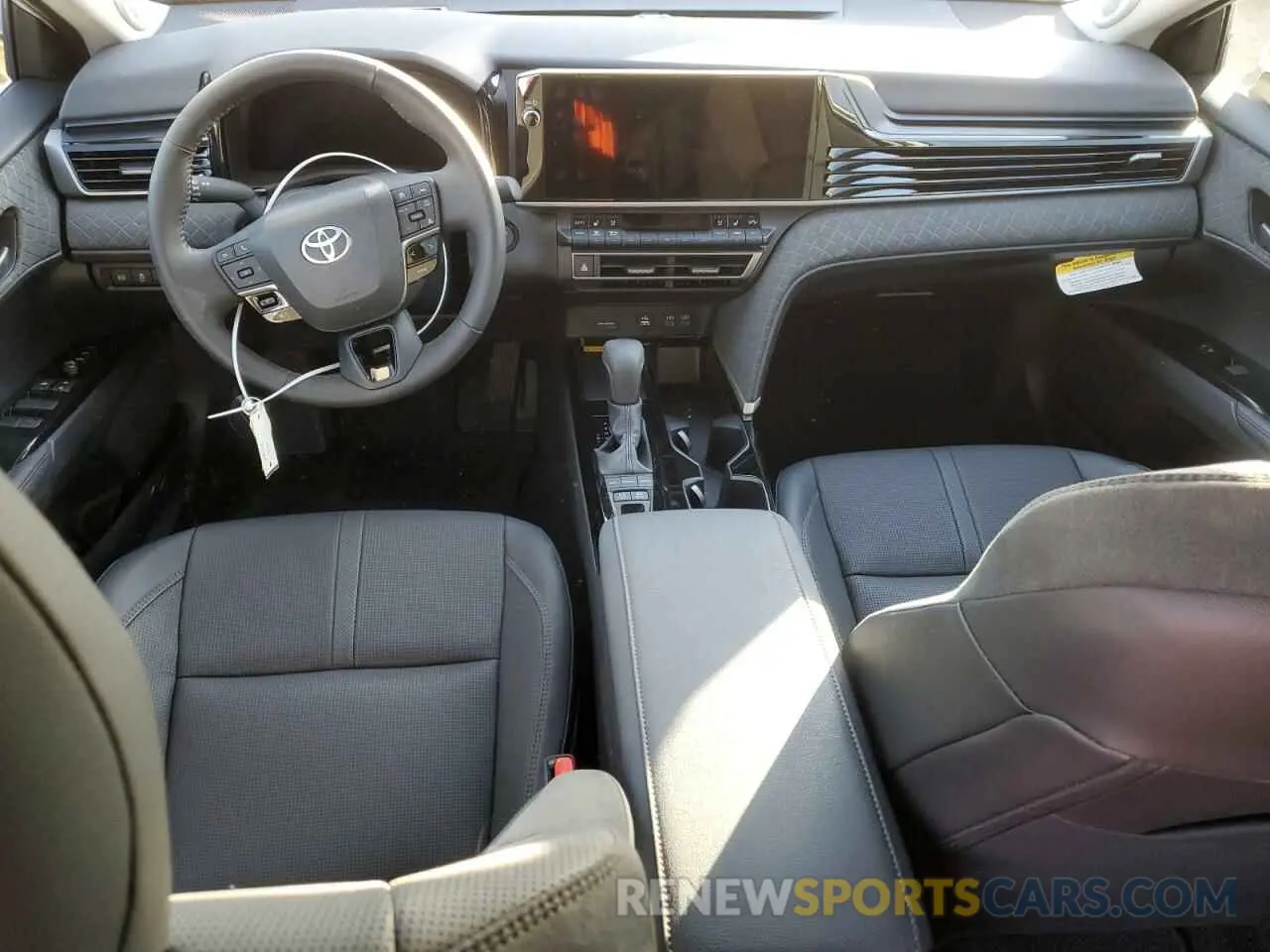 8 fotografías del automóvil dañado 4T1DAACK1SU554608 TOYOTA CAMRY 2025