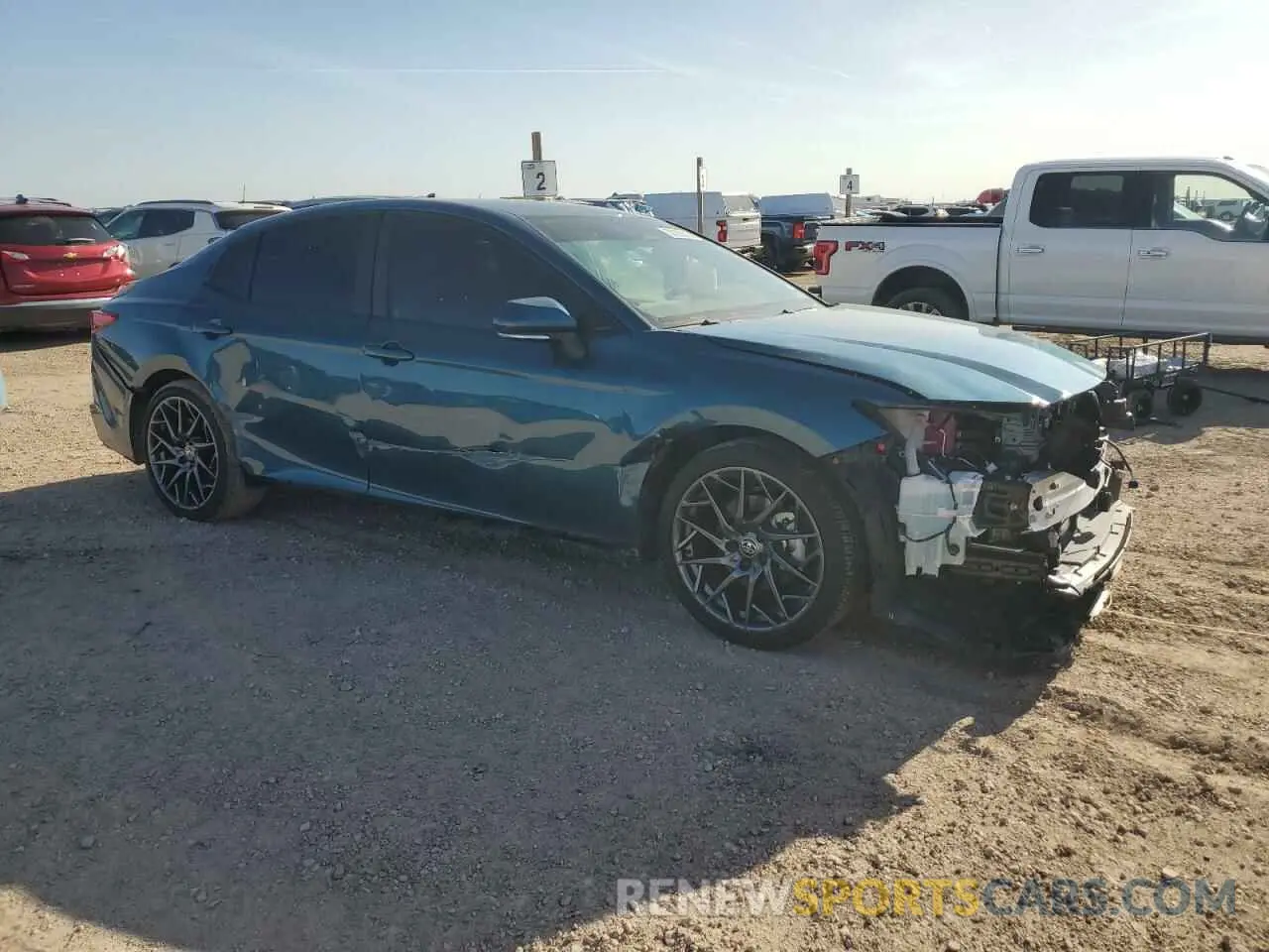 4 fotografías del automóvil dañado 4T1DAACK1SU557041 TOYOTA CAMRY 2025