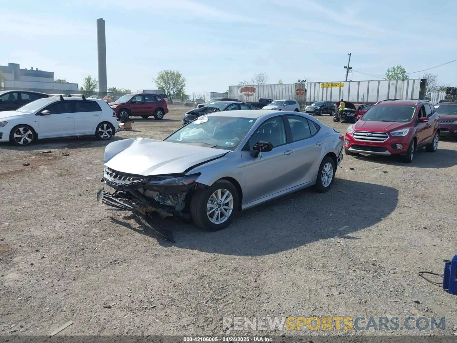 2 fotografías del automóvil dañado 4T1DAACK2SU008464 TOYOTA CAMRY 2025
