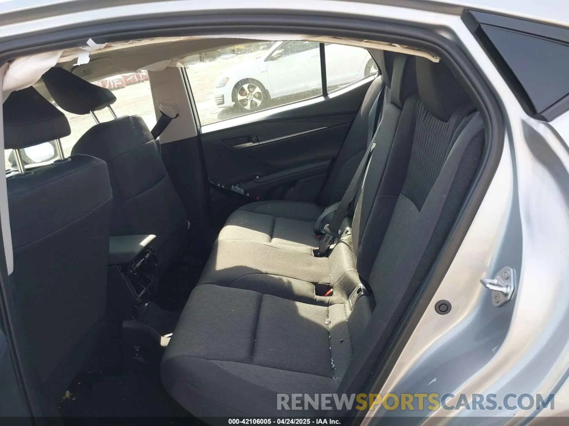 8 fotografías del automóvil dañado 4T1DAACK2SU008464 TOYOTA CAMRY 2025