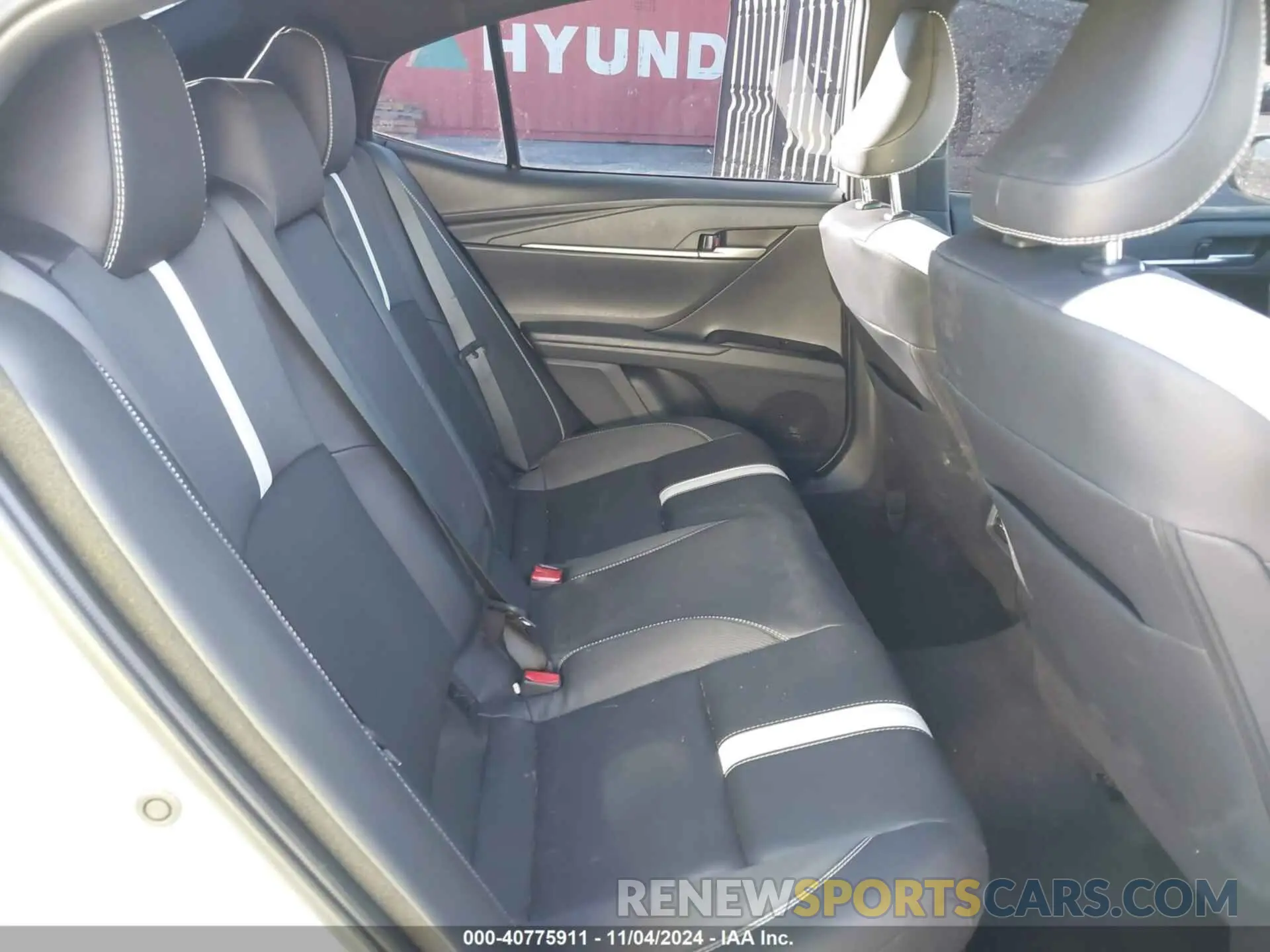 8 fotografías del automóvil dañado 4T1DAACK2SU023529 TOYOTA CAMRY 2025