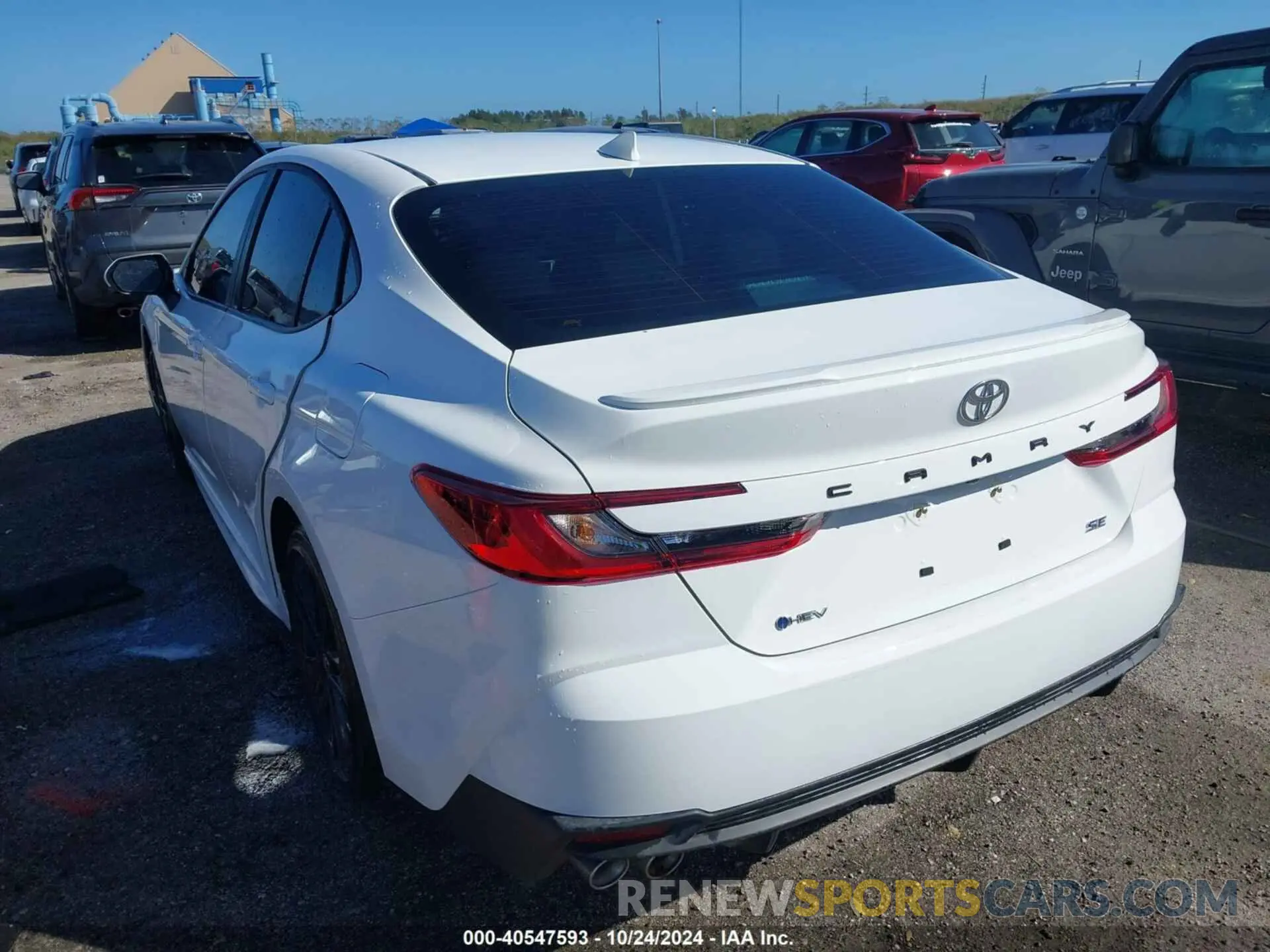 3 fotografías del automóvil dañado 4T1DAACK2SU039715 TOYOTA CAMRY 2025