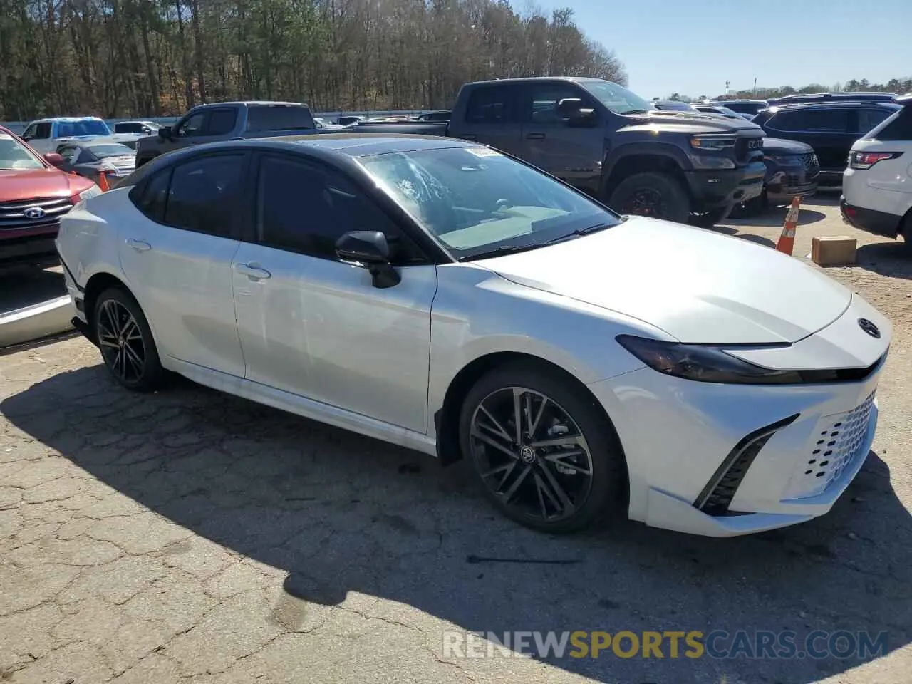 4 fotografías del automóvil dañado 4T1DAACK2SU066865 TOYOTA CAMRY 2025