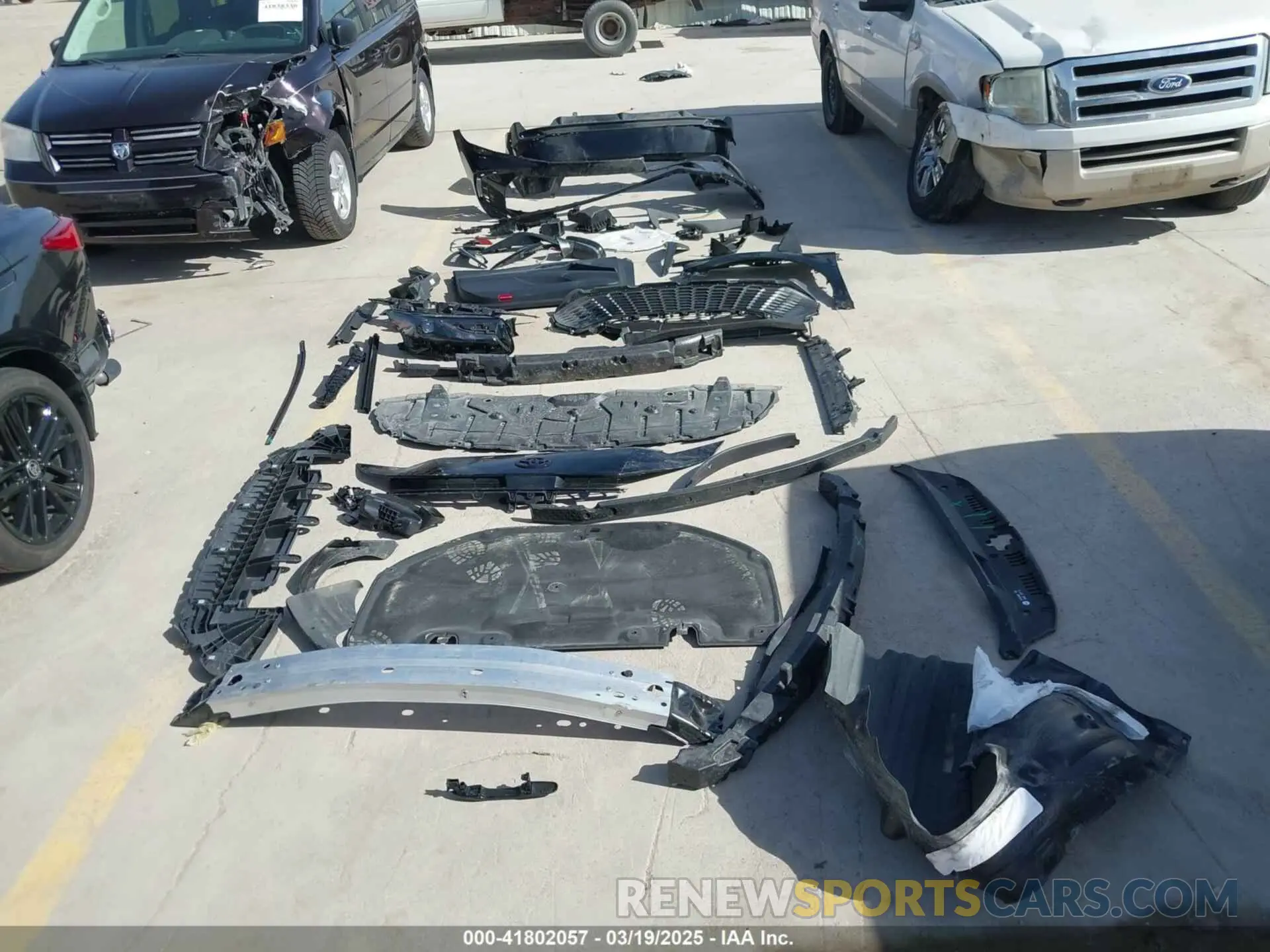 12 fotografías del automóvil dañado 4T1DAACK2SU081432 TOYOTA CAMRY 2025