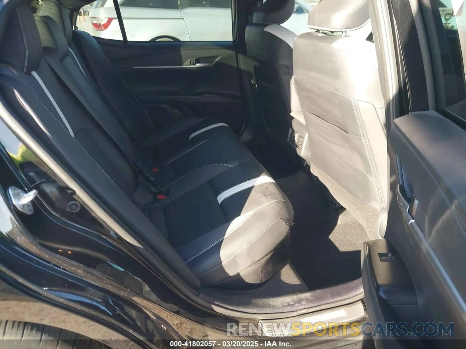 8 fotografías del automóvil dañado 4T1DAACK2SU081432 TOYOTA CAMRY 2025