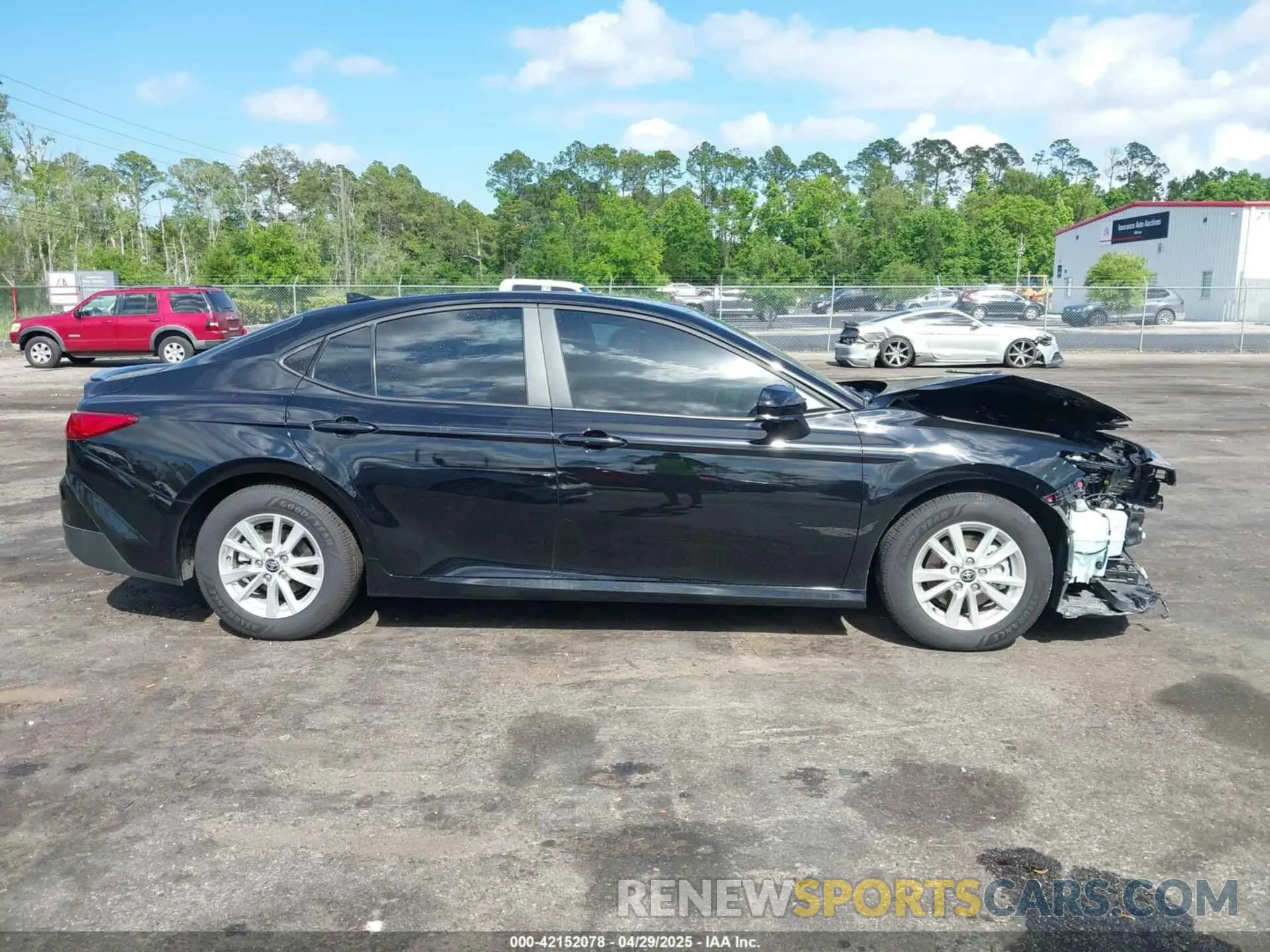 14 fotografías del automóvil dañado 4T1DAACK2SU124019 TOYOTA CAMRY 2025