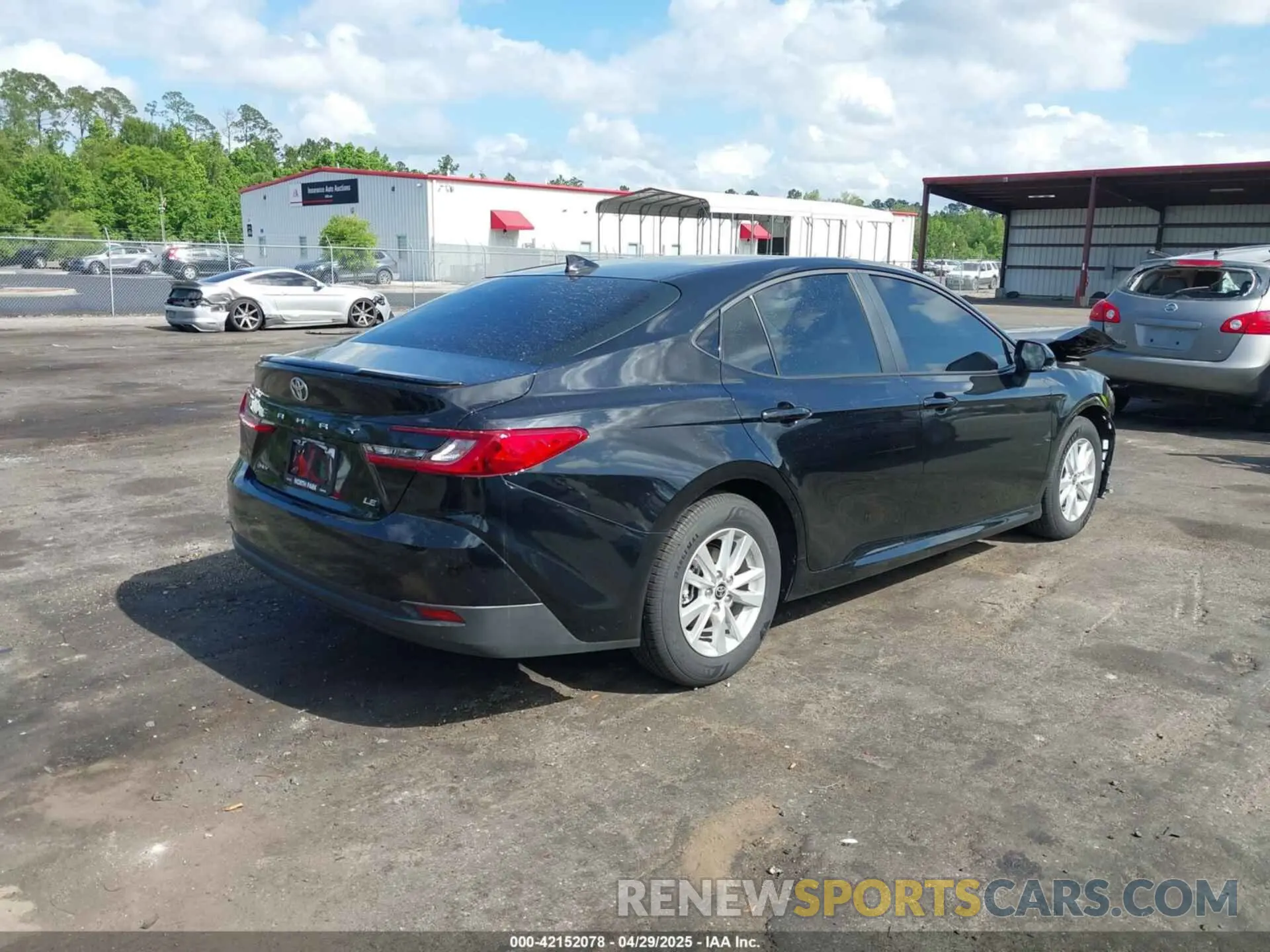 4 fotografías del automóvil dañado 4T1DAACK2SU124019 TOYOTA CAMRY 2025
