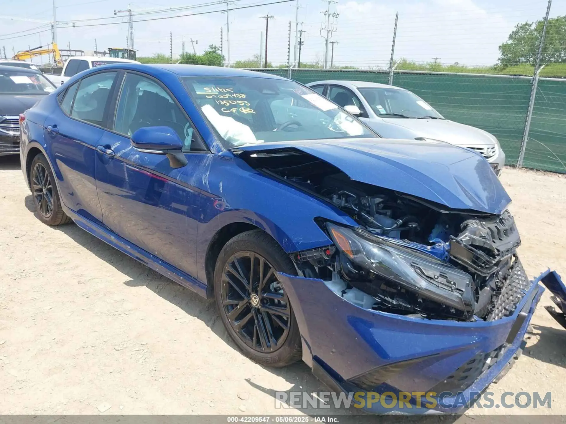1 fotografías del automóvil dañado 4T1DAACK2SU135053 TOYOTA CAMRY 2025