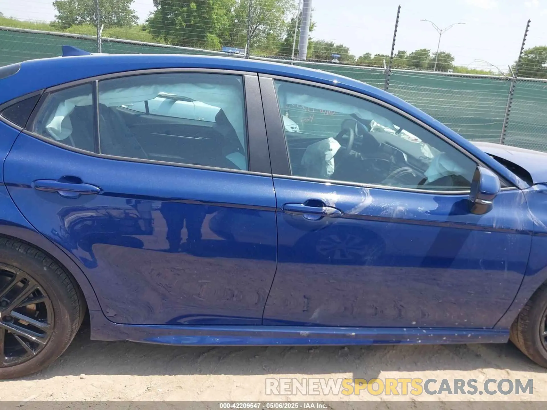 13 fotografías del automóvil dañado 4T1DAACK2SU135053 TOYOTA CAMRY 2025