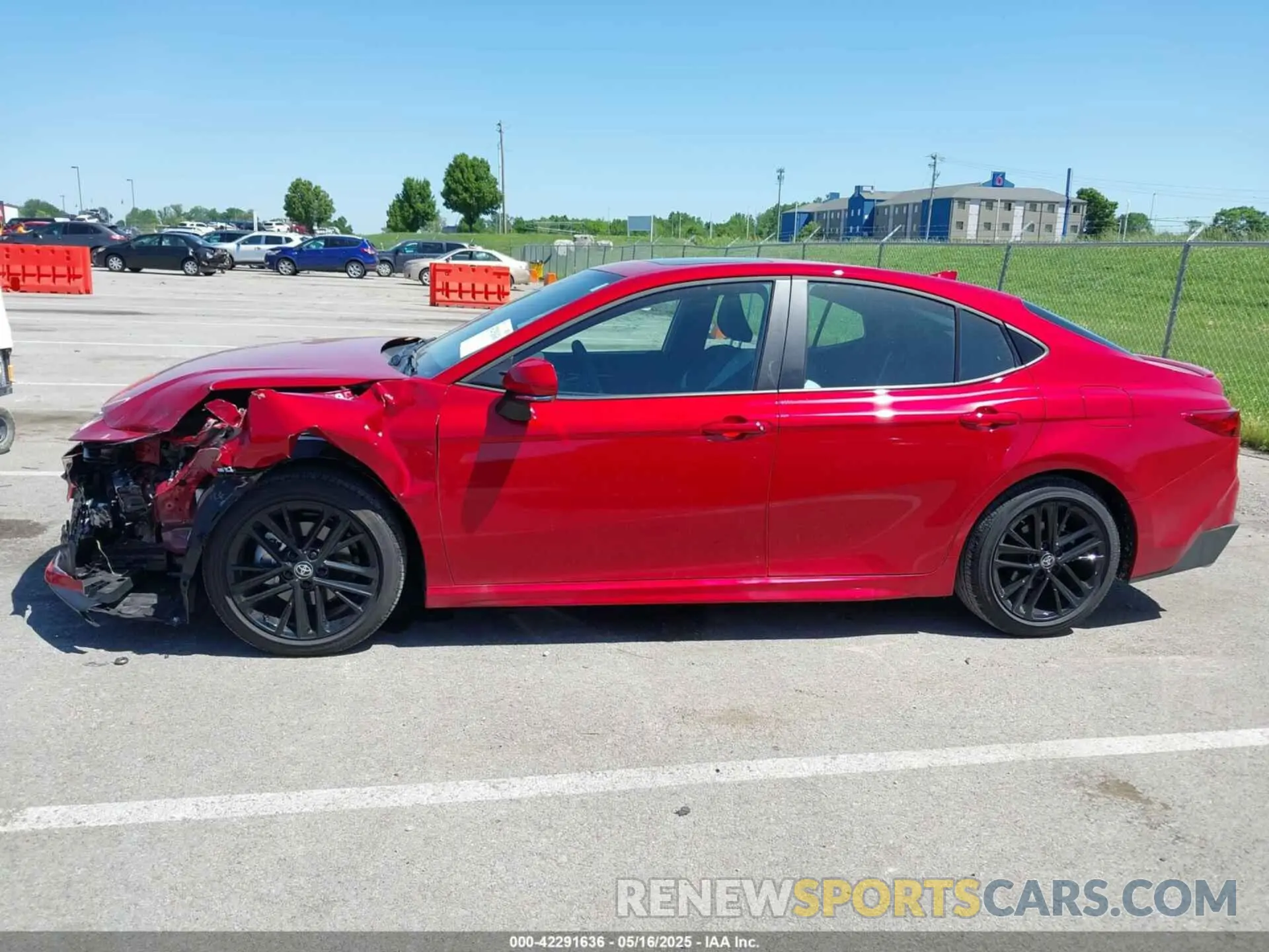 14 fotografías del automóvil dañado 4T1DAACK2SU140415 TOYOTA CAMRY 2025