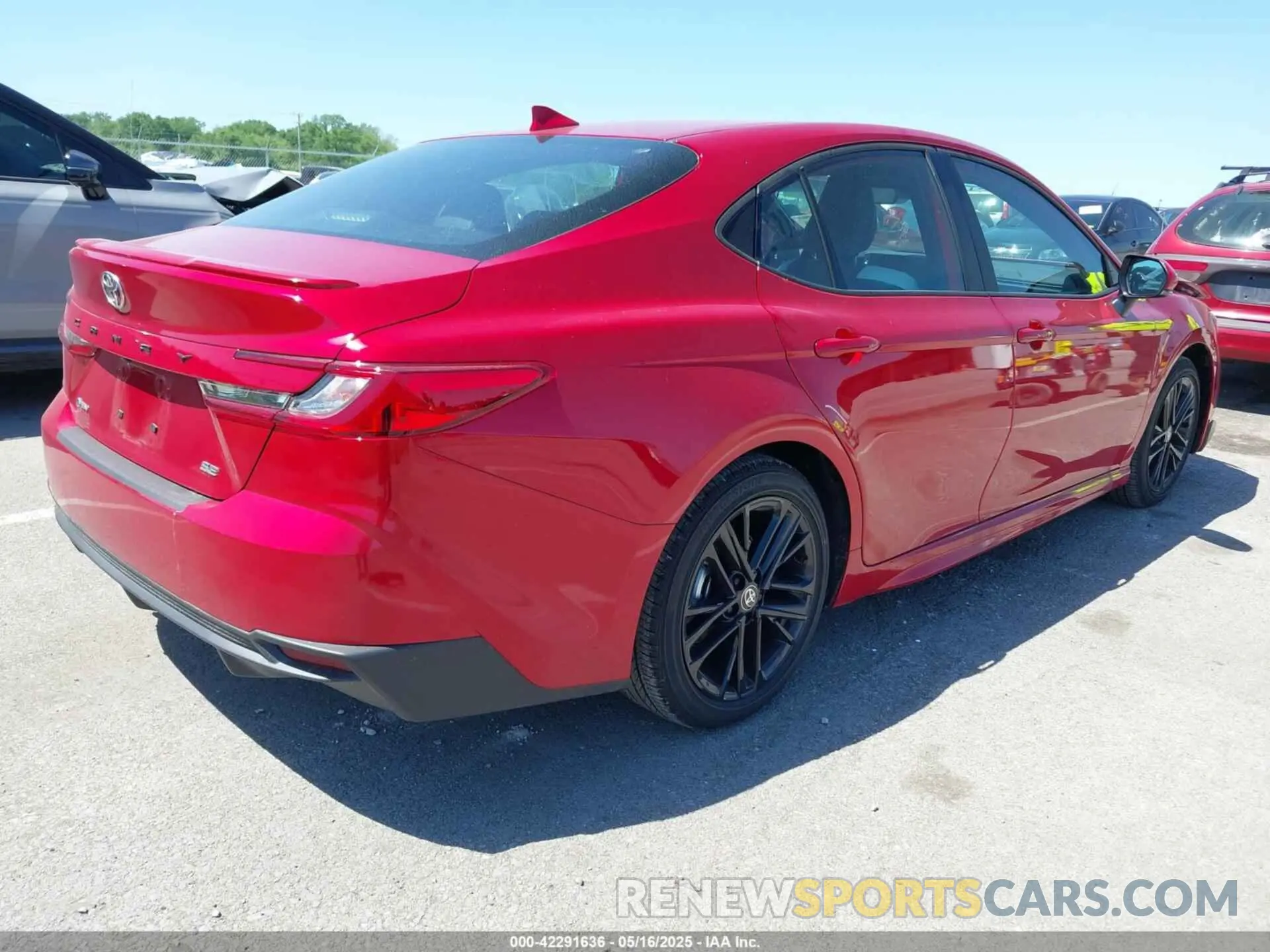 4 fotografías del automóvil dañado 4T1DAACK2SU140415 TOYOTA CAMRY 2025