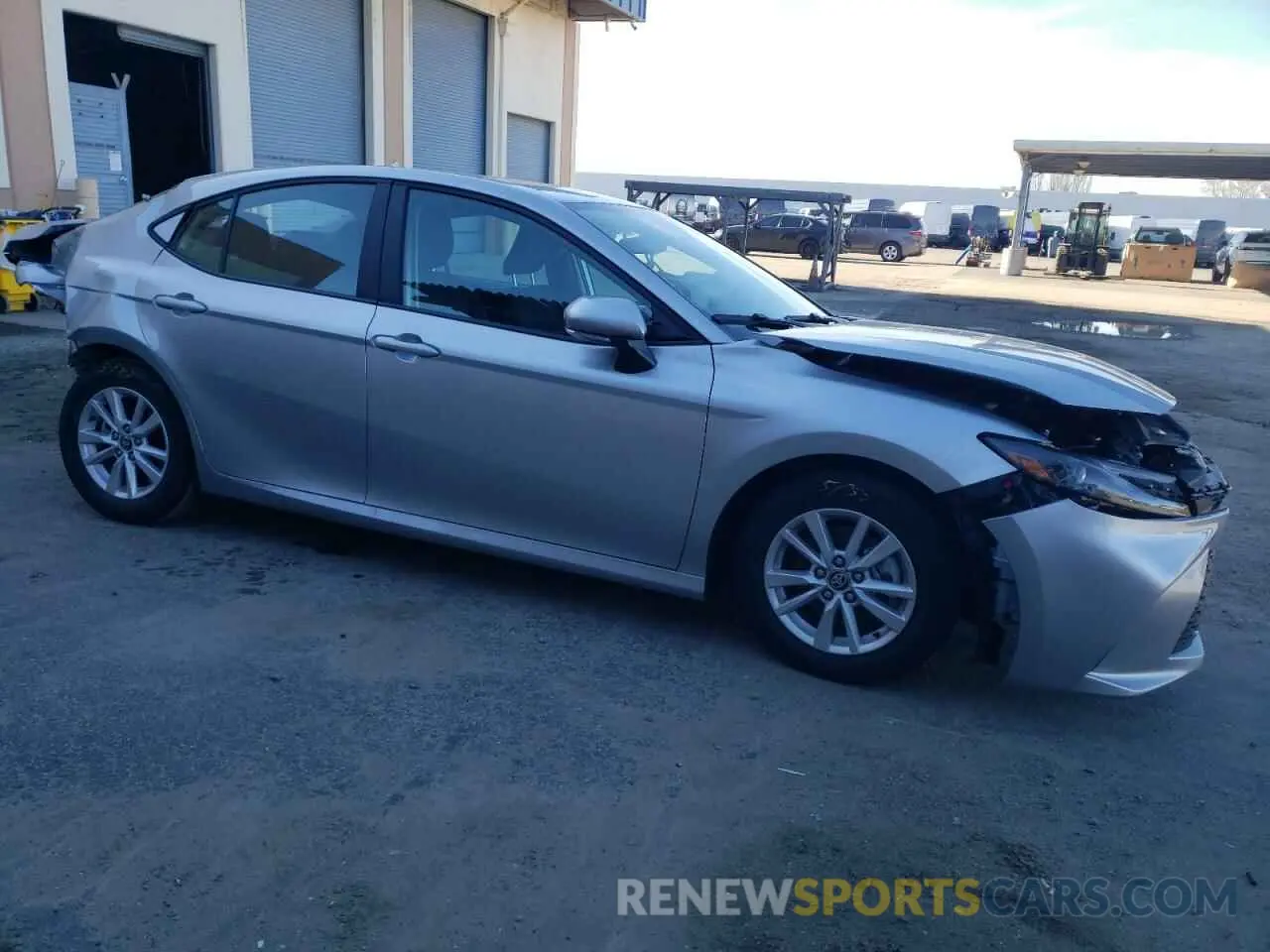 4 fotografías del automóvil dañado 4T1DAACK2SU503926 TOYOTA CAMRY 2025