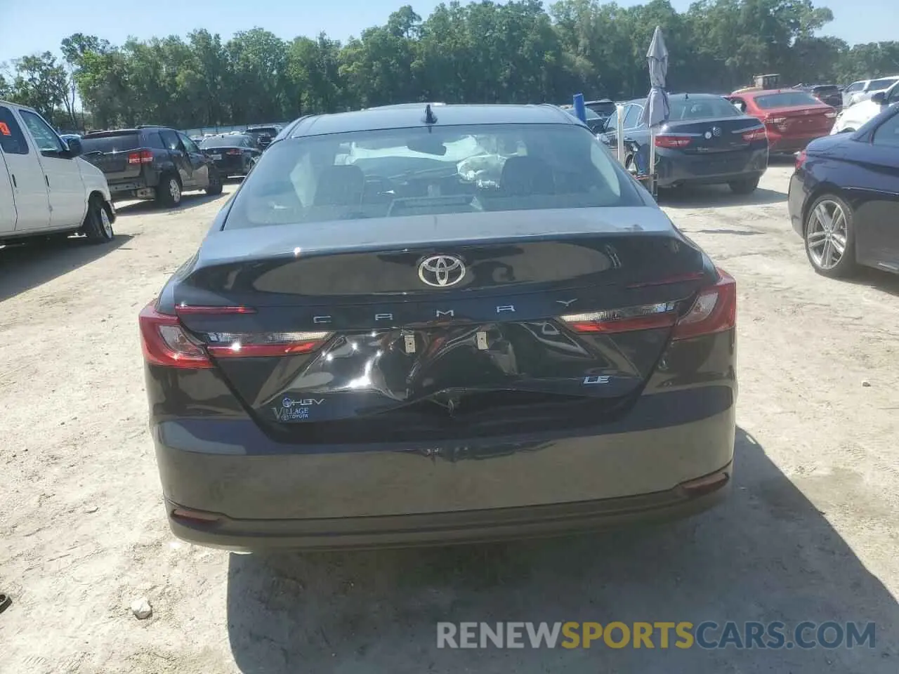 6 fotografías del automóvil dañado 4T1DAACK2SU506471 TOYOTA CAMRY 2025