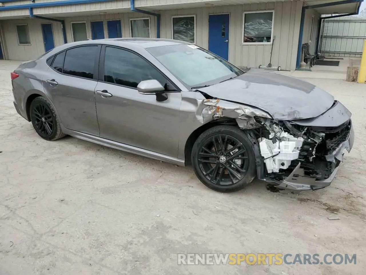 4 fotografías del automóvil dañado 4T1DAACK2SU511055 TOYOTA CAMRY 2025