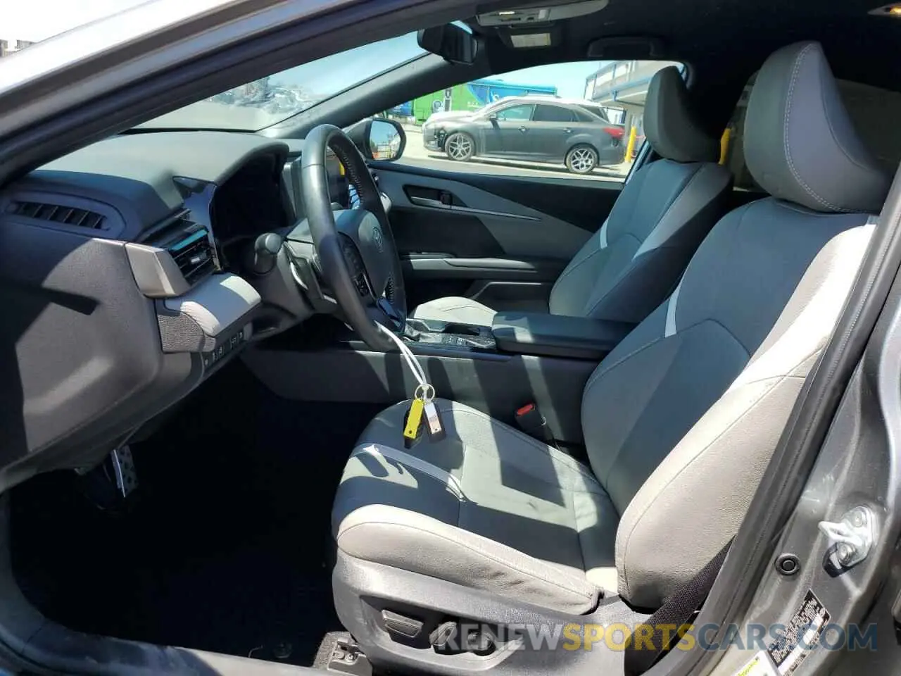 7 fotografías del automóvil dañado 4T1DAACK2SU517728 TOYOTA CAMRY 2025