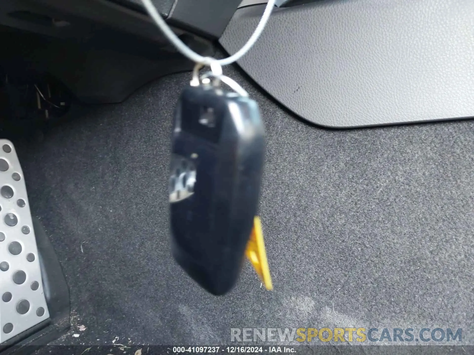 11 fotografías del automóvil dañado 4T1DAACK2SU521987 TOYOTA CAMRY 2025