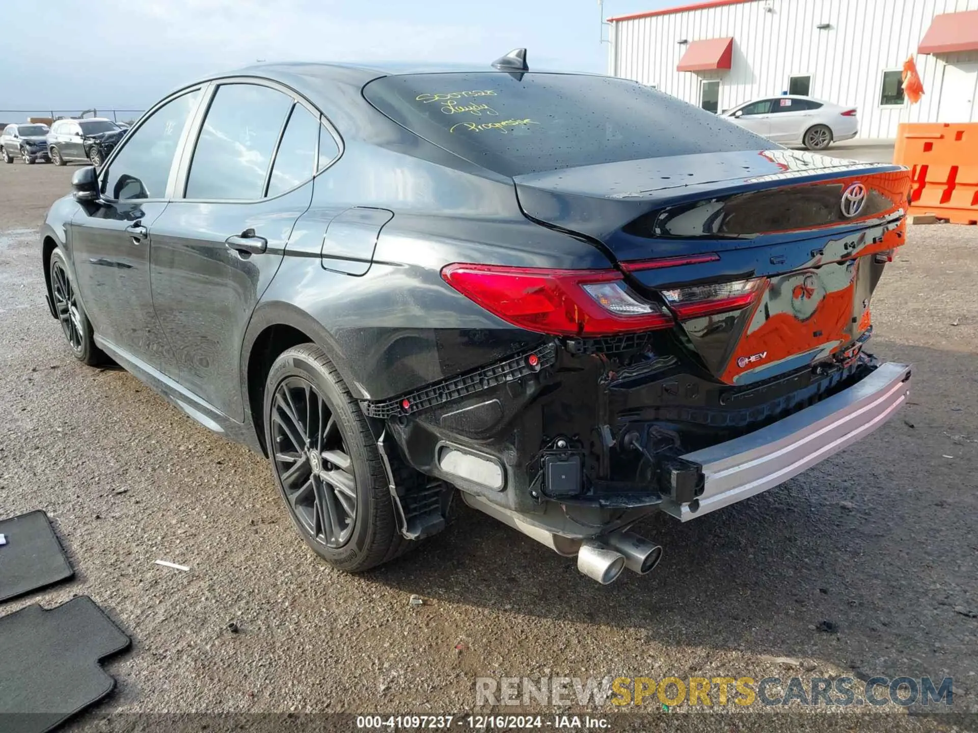 3 fotografías del automóvil dañado 4T1DAACK2SU521987 TOYOTA CAMRY 2025