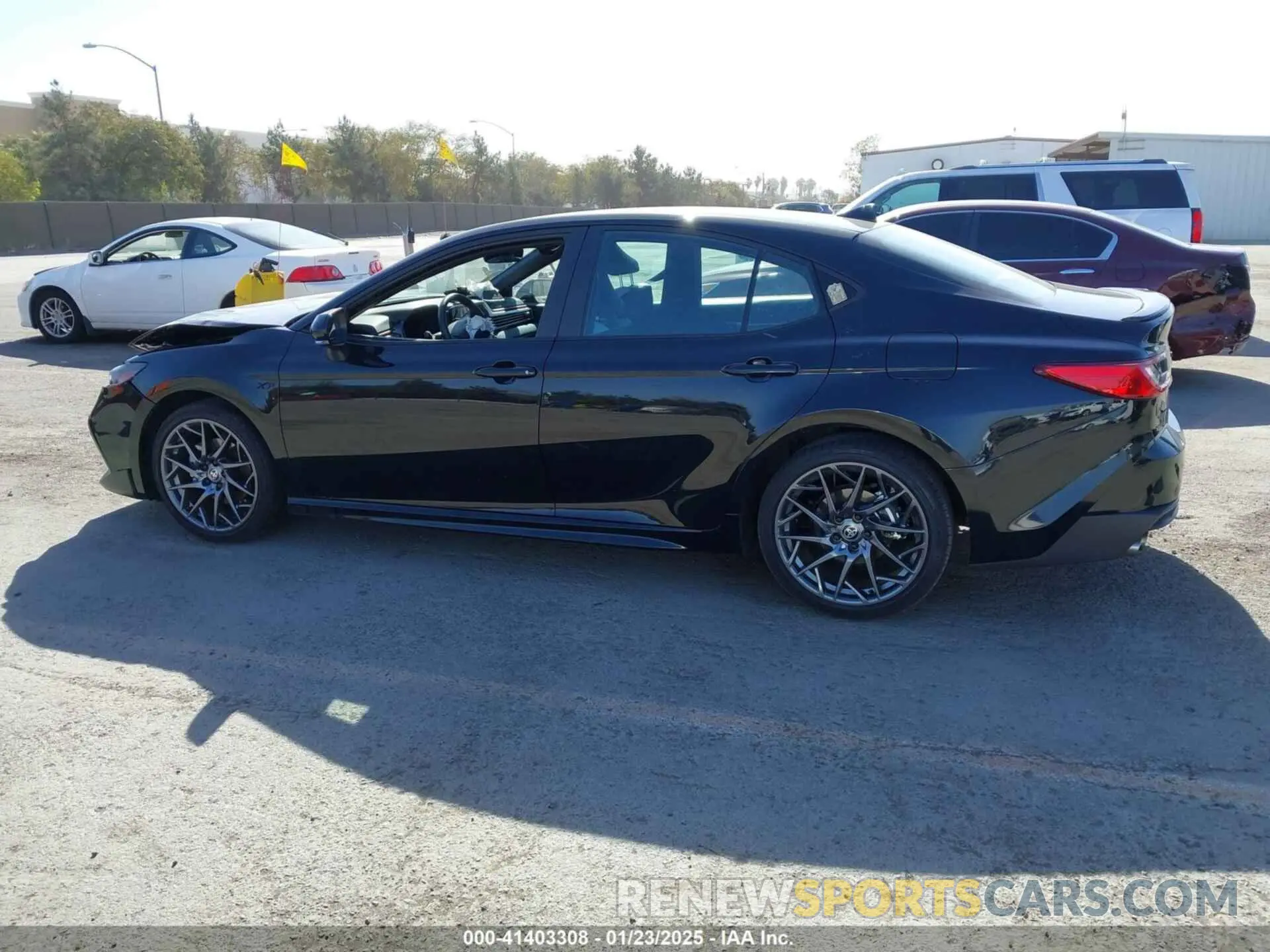 14 fotografías del automóvil dañado 4T1DAACK2SU536862 TOYOTA CAMRY 2025