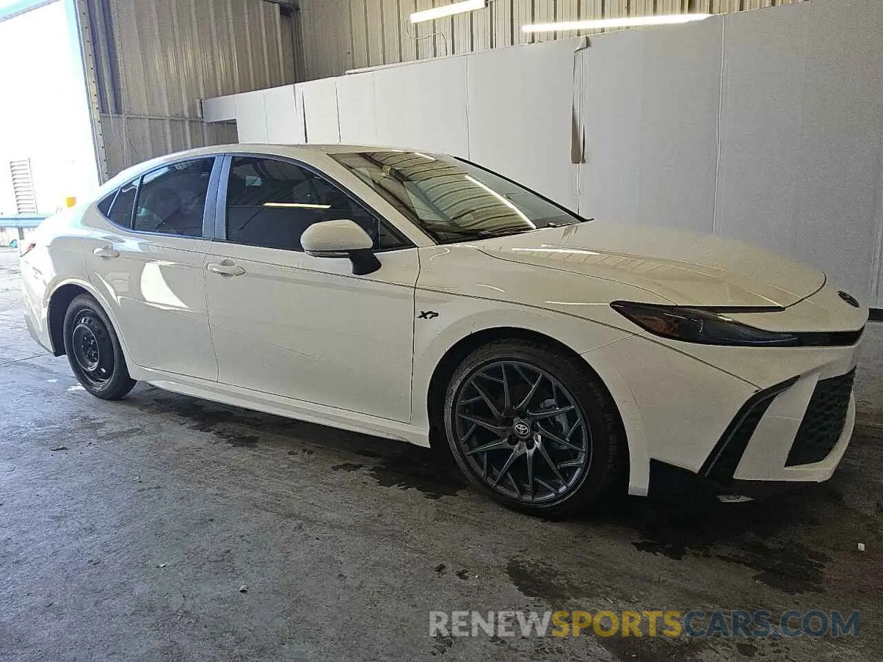 4 fotografías del automóvil dañado 4T1DAACK2SU539759 TOYOTA CAMRY 2025
