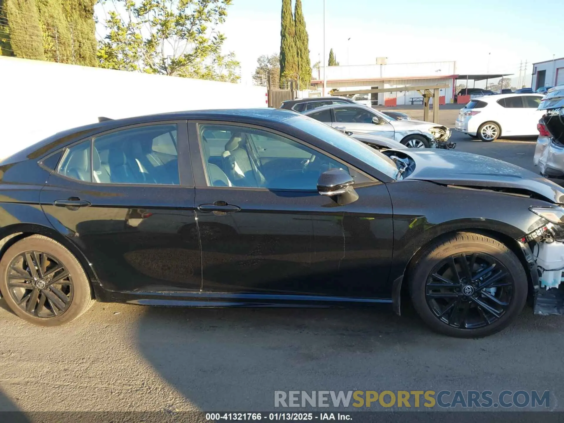 13 fotografías del automóvil dañado 4T1DAACK2SU550339 TOYOTA CAMRY 2025