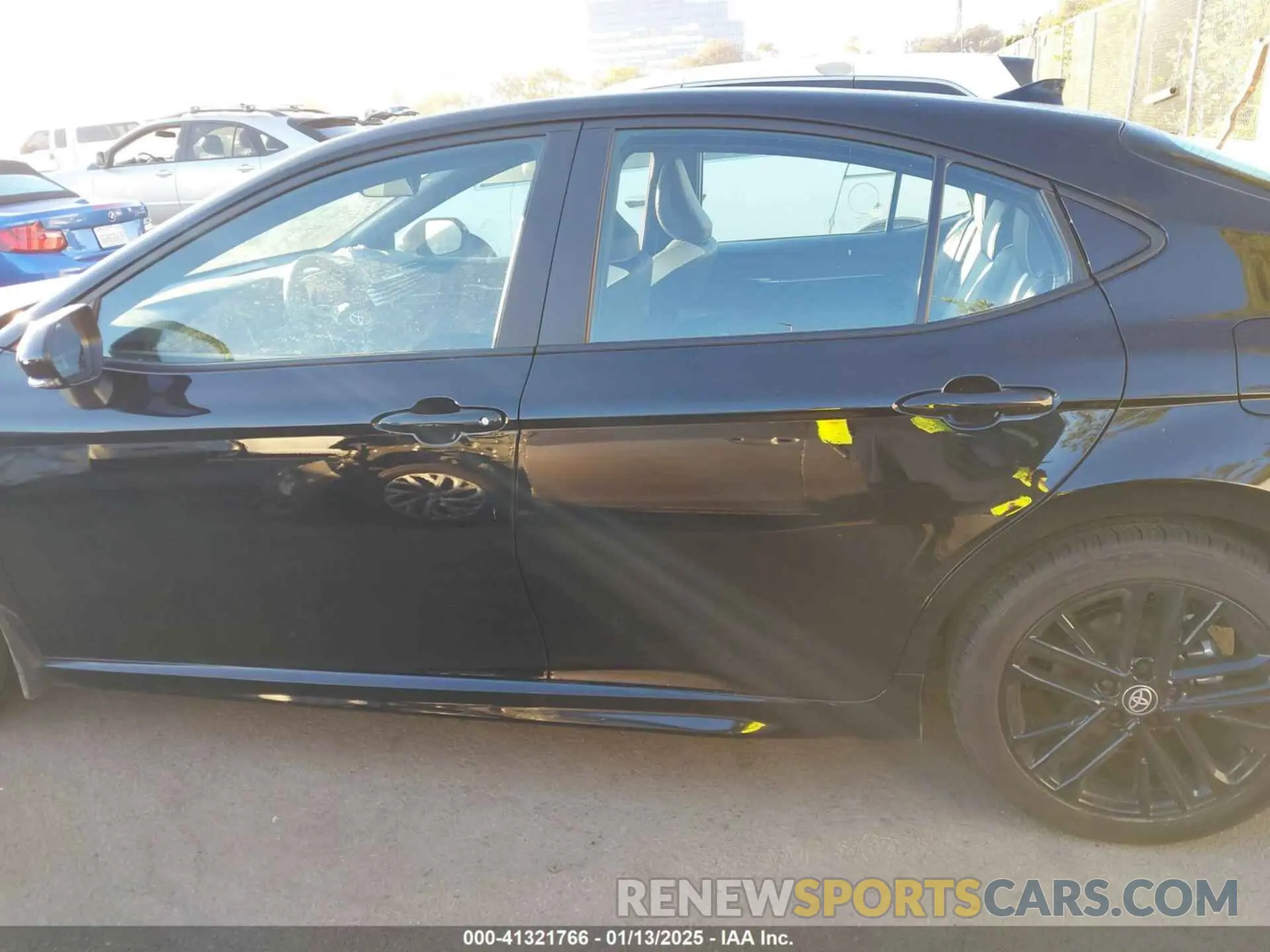 14 fotografías del automóvil dañado 4T1DAACK2SU550339 TOYOTA CAMRY 2025
