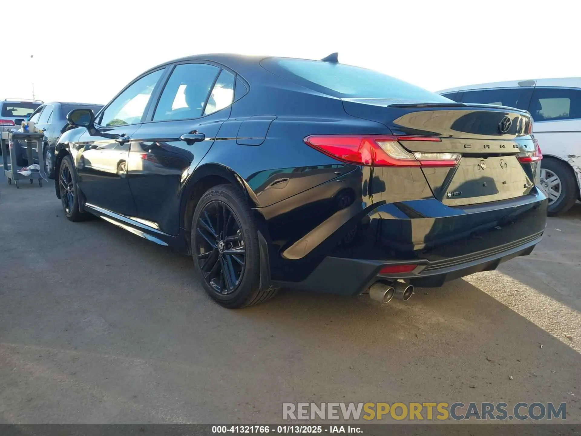 3 fotografías del automóvil dañado 4T1DAACK2SU550339 TOYOTA CAMRY 2025