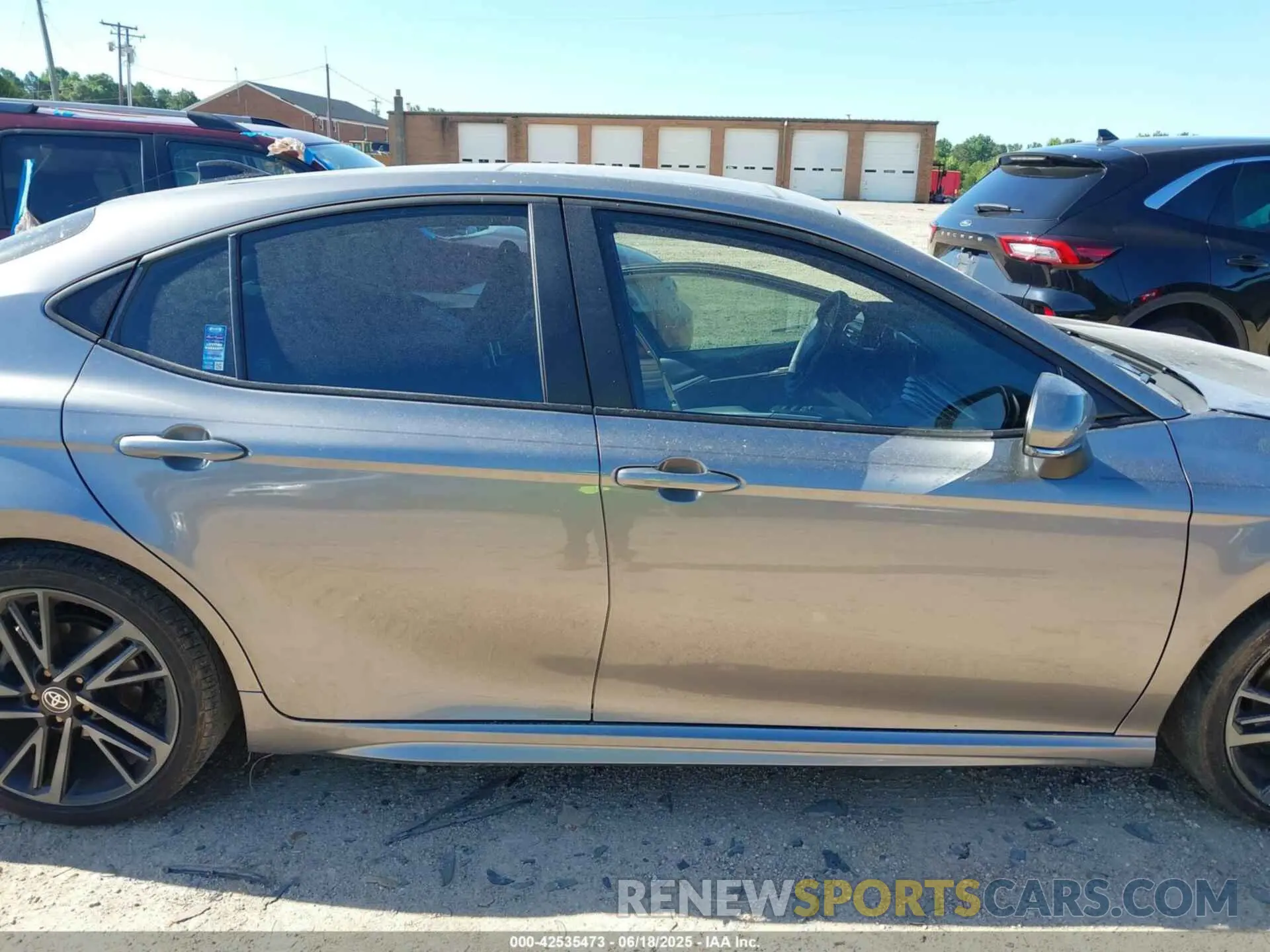 13 fotografías del automóvil dañado 4T1DAACK2SU559185 TOYOTA CAMRY 2025