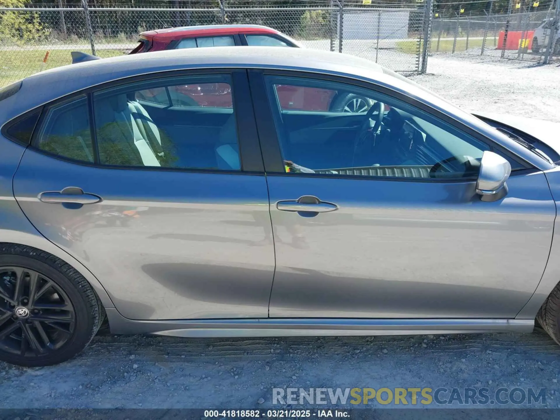 13 fotografías del automóvil dañado 4T1DAACK2SU566377 TOYOTA CAMRY 2025