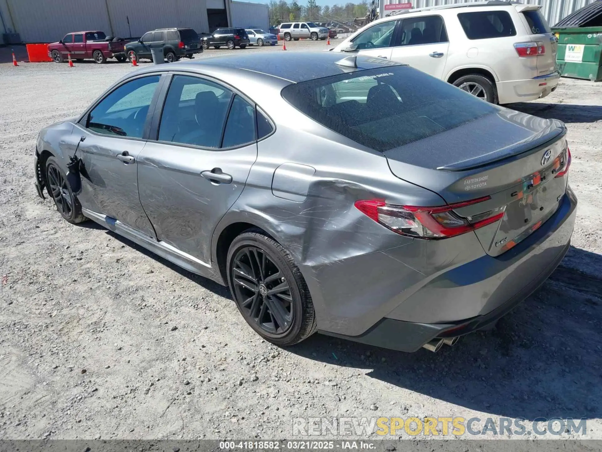 3 fotografías del automóvil dañado 4T1DAACK2SU566377 TOYOTA CAMRY 2025