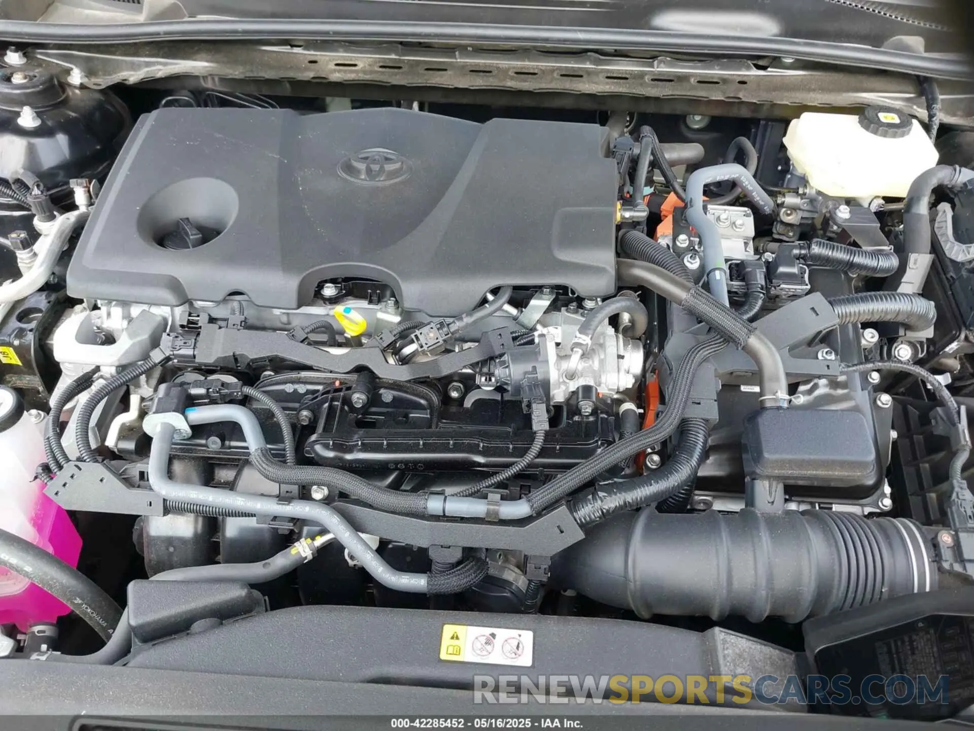 10 fotografías del automóvil dañado 4T1DAACK2SU581817 TOYOTA CAMRY 2025