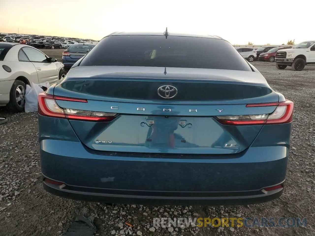 6 fotografías del automóvil dañado 4T1DAACK3SU005704 TOYOTA CAMRY 2025