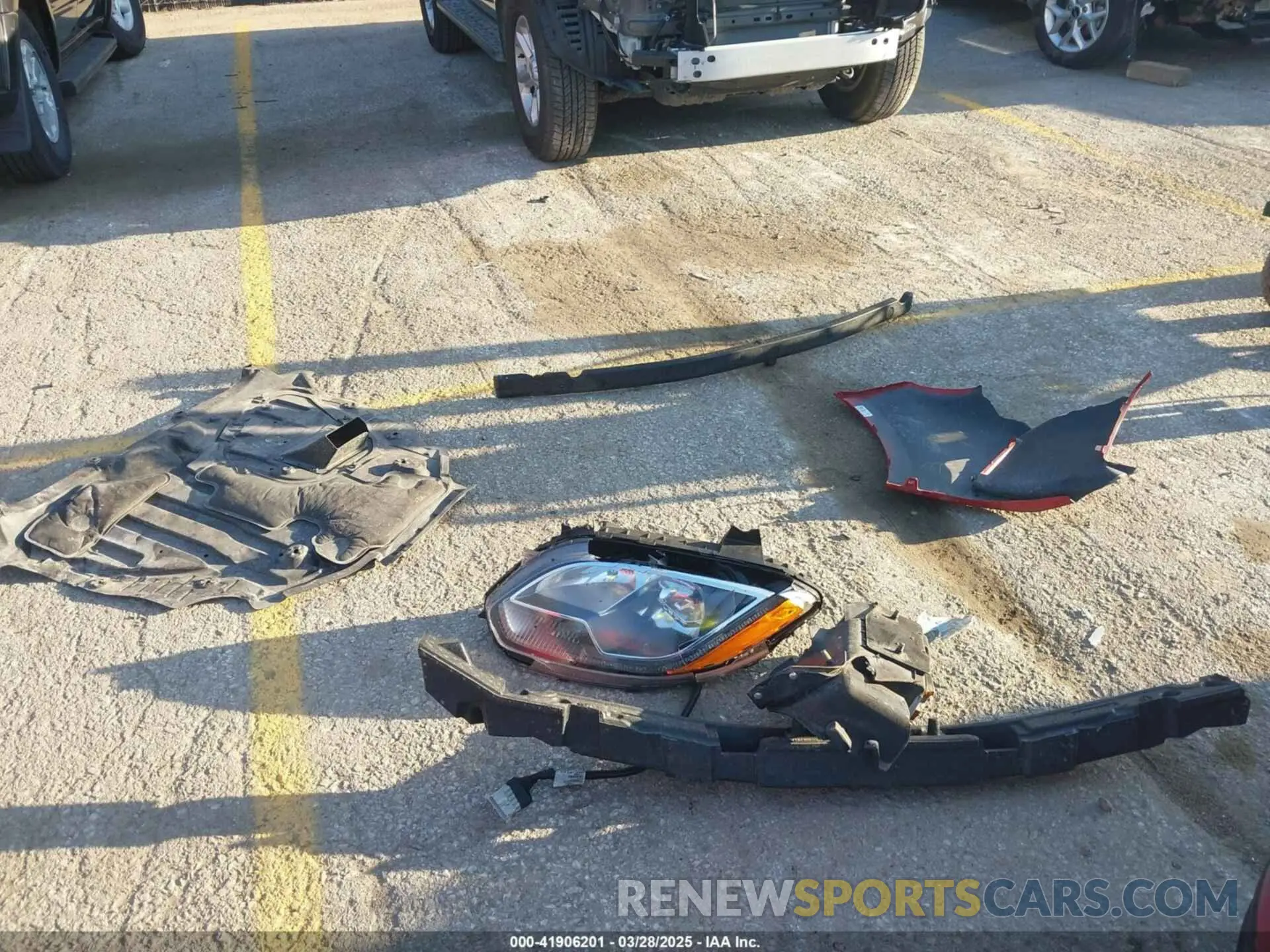 11 fotografías del automóvil dañado 4T1DAACK3SU020249 TOYOTA CAMRY 2025