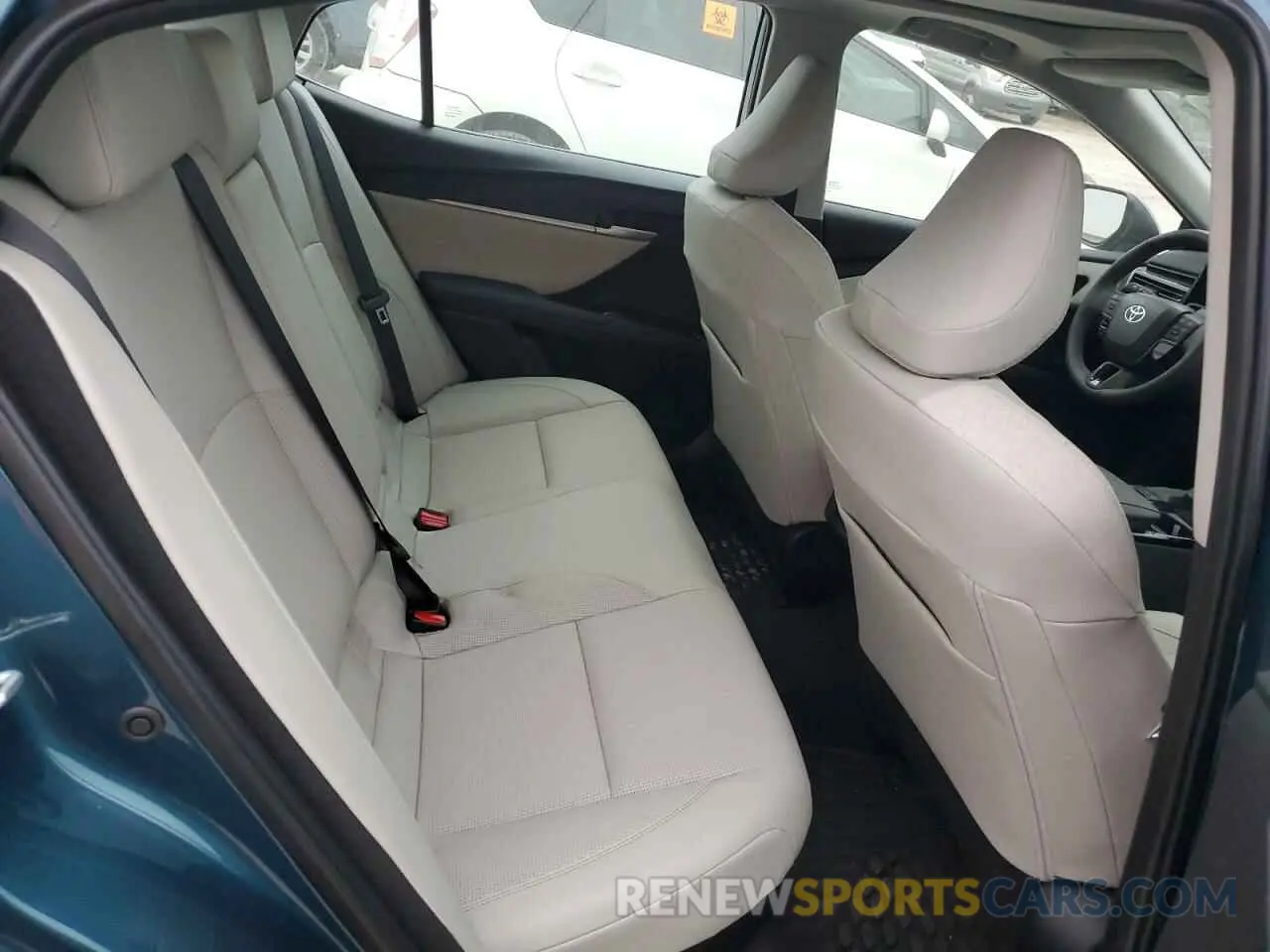 10 fotografías del automóvil dañado 4T1DAACK3SU030263 TOYOTA CAMRY 2025
