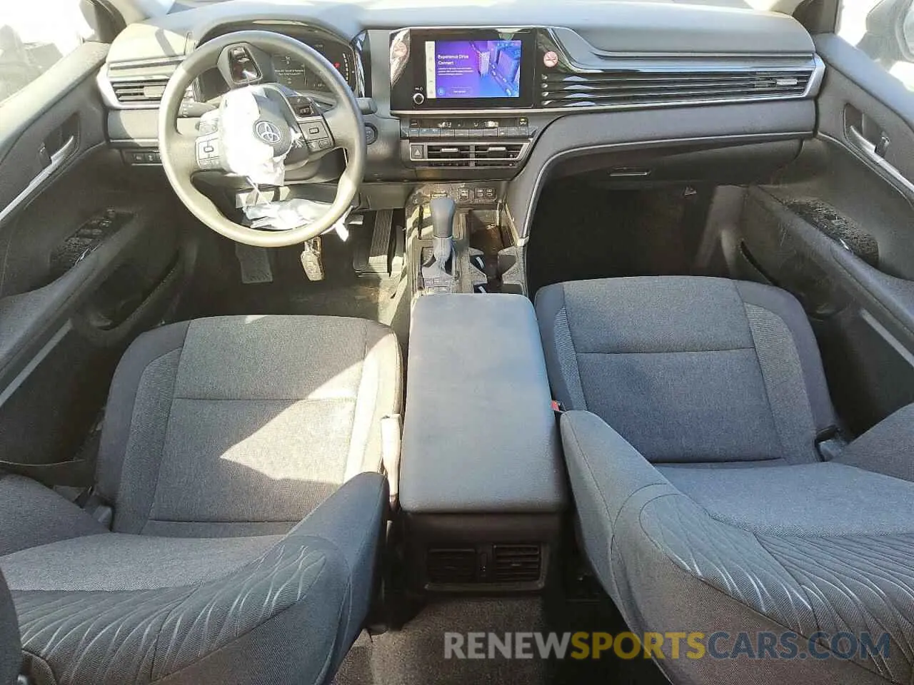 8 fotografías del automóvil dañado 4T1DAACK3SU078104 TOYOTA CAMRY 2025