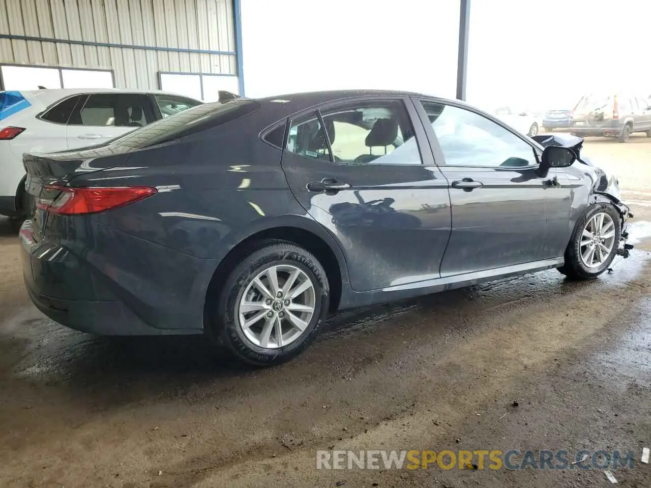 3 fotografías del automóvil dañado 4T1DAACK3SU106435 TOYOTA CAMRY 2025