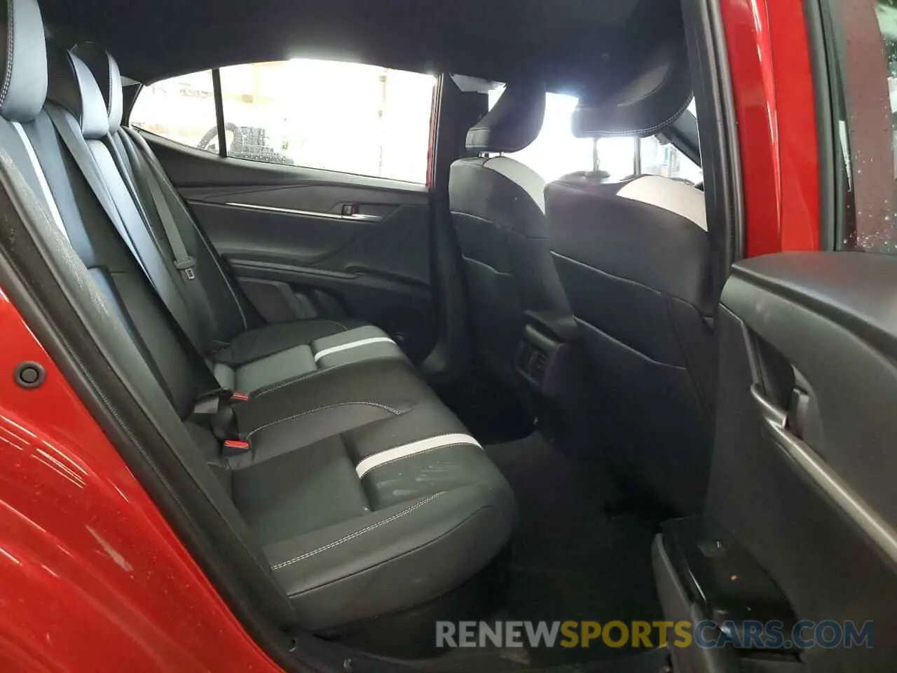 10 fotografías del automóvil dañado 4T1DAACK3SU157692 TOYOTA CAMRY 2025