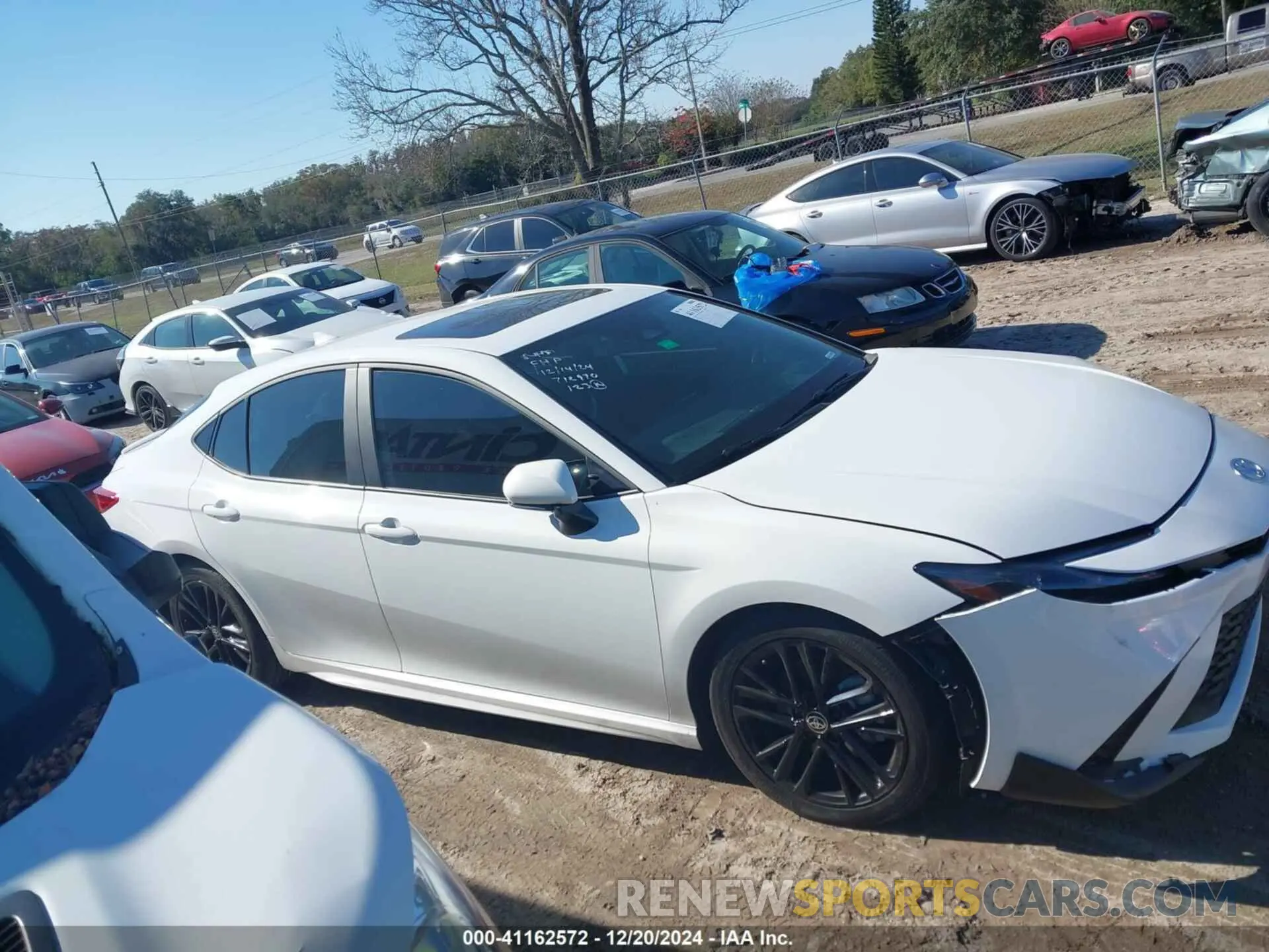 13 fotografías del automóvil dañado 4T1DAACK3SU505023 TOYOTA CAMRY 2025