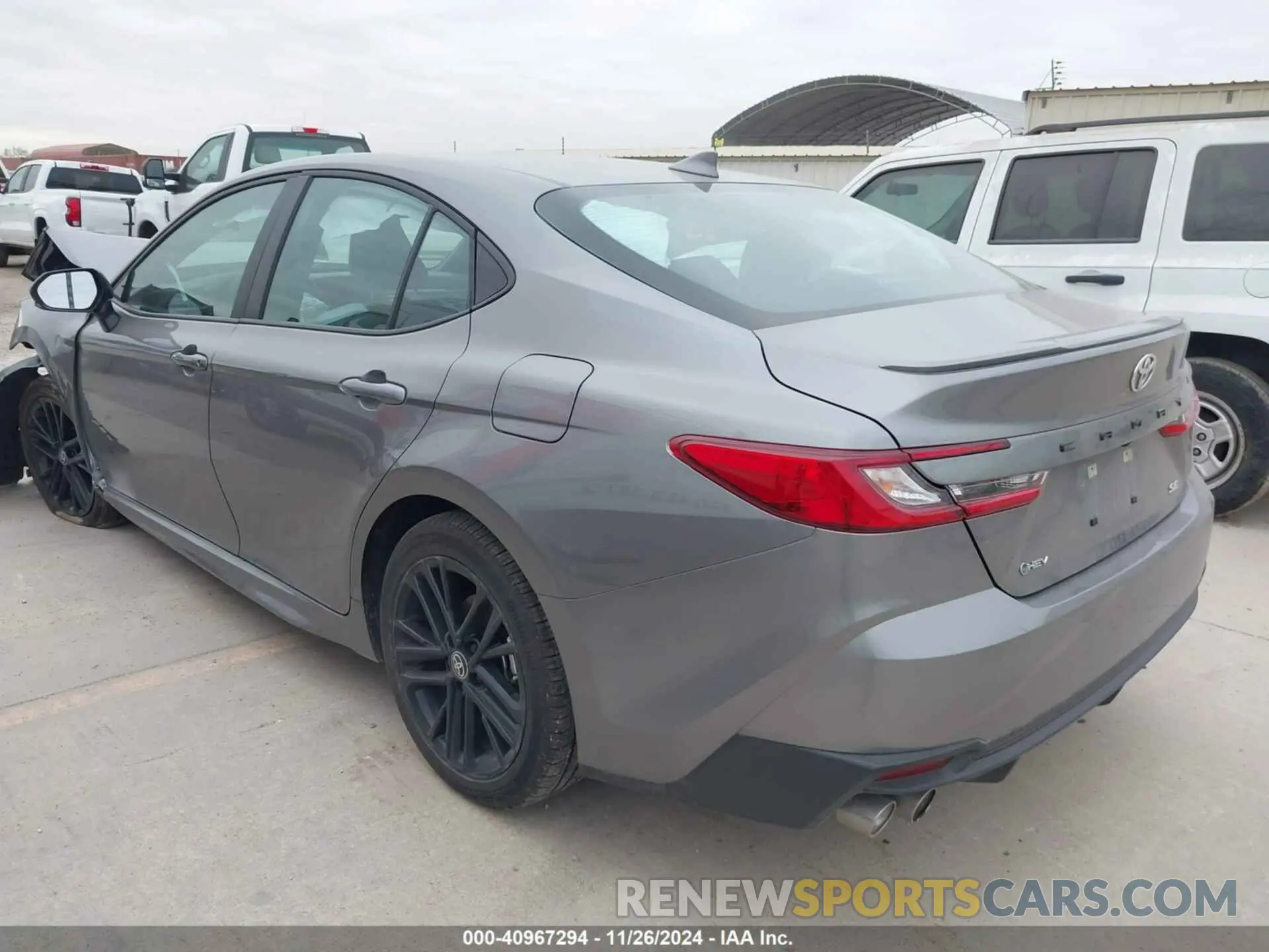 3 fotografías del automóvil dañado 4T1DAACK3SU518046 TOYOTA CAMRY 2025