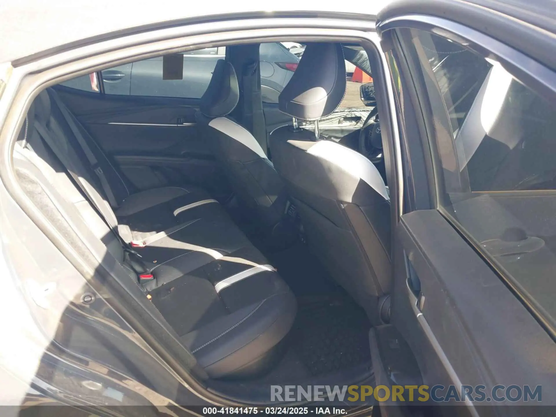8 fotografías del automóvil dañado 4T1DAACK3SU539317 TOYOTA CAMRY 2025