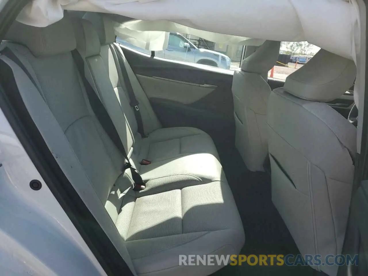 10 fotografías del automóvil dañado 4T1DAACK3SU570793 TOYOTA CAMRY 2025